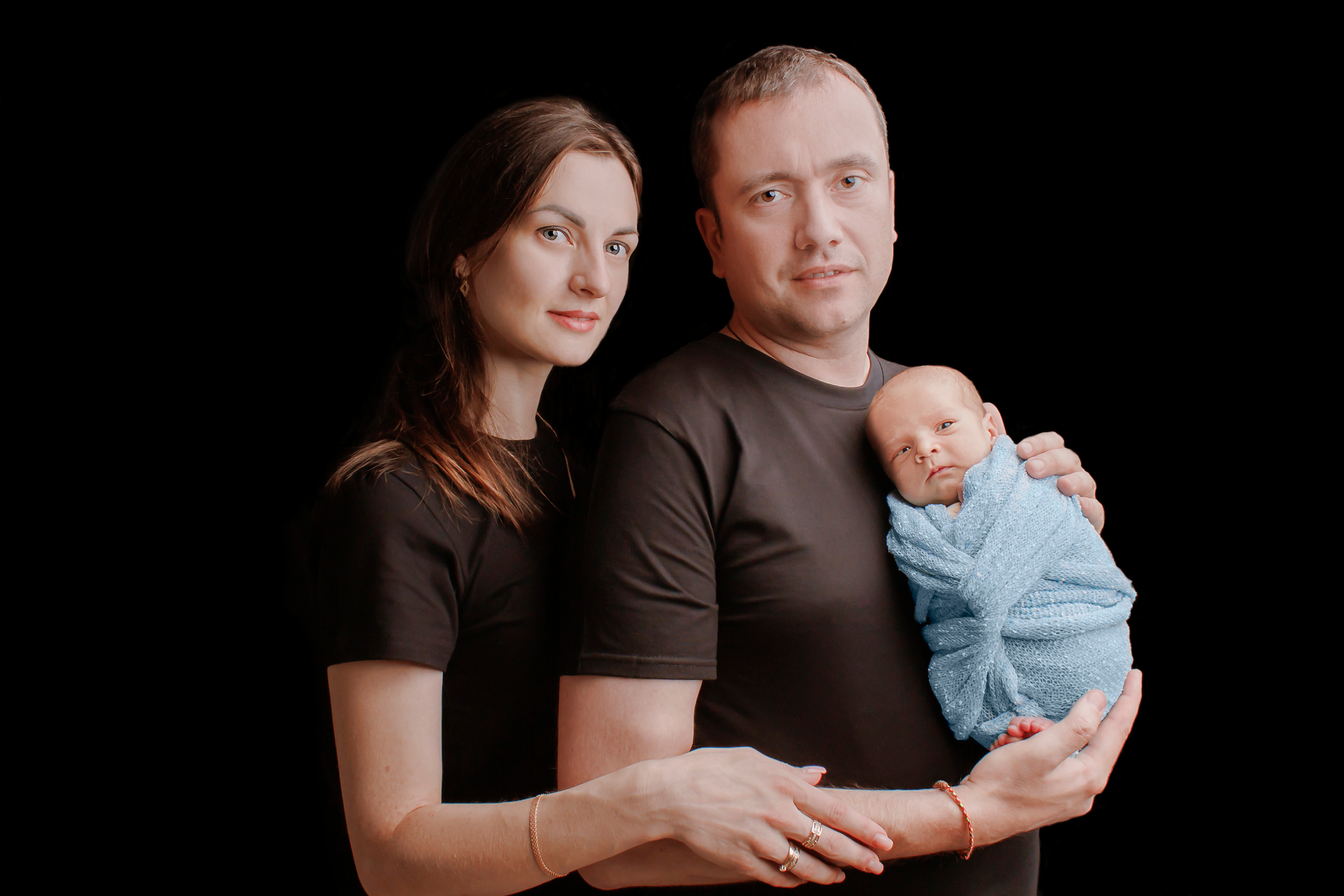 Новорожденные. Фотограф новорожденных Омск —со всем необходимым к вам домой