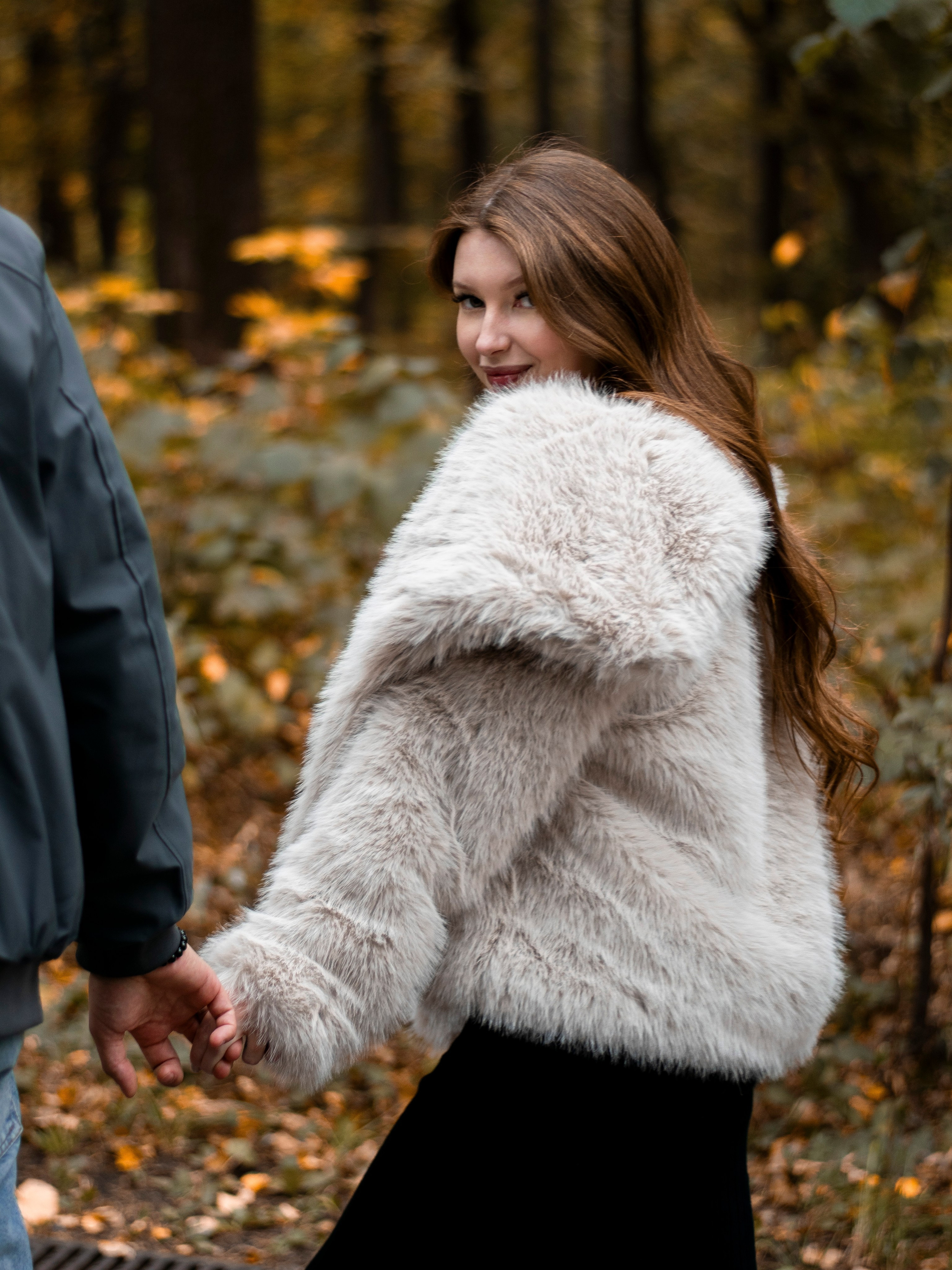 In the Autumn Garden. Портретный фотограф Москва Белогорцев Сергей