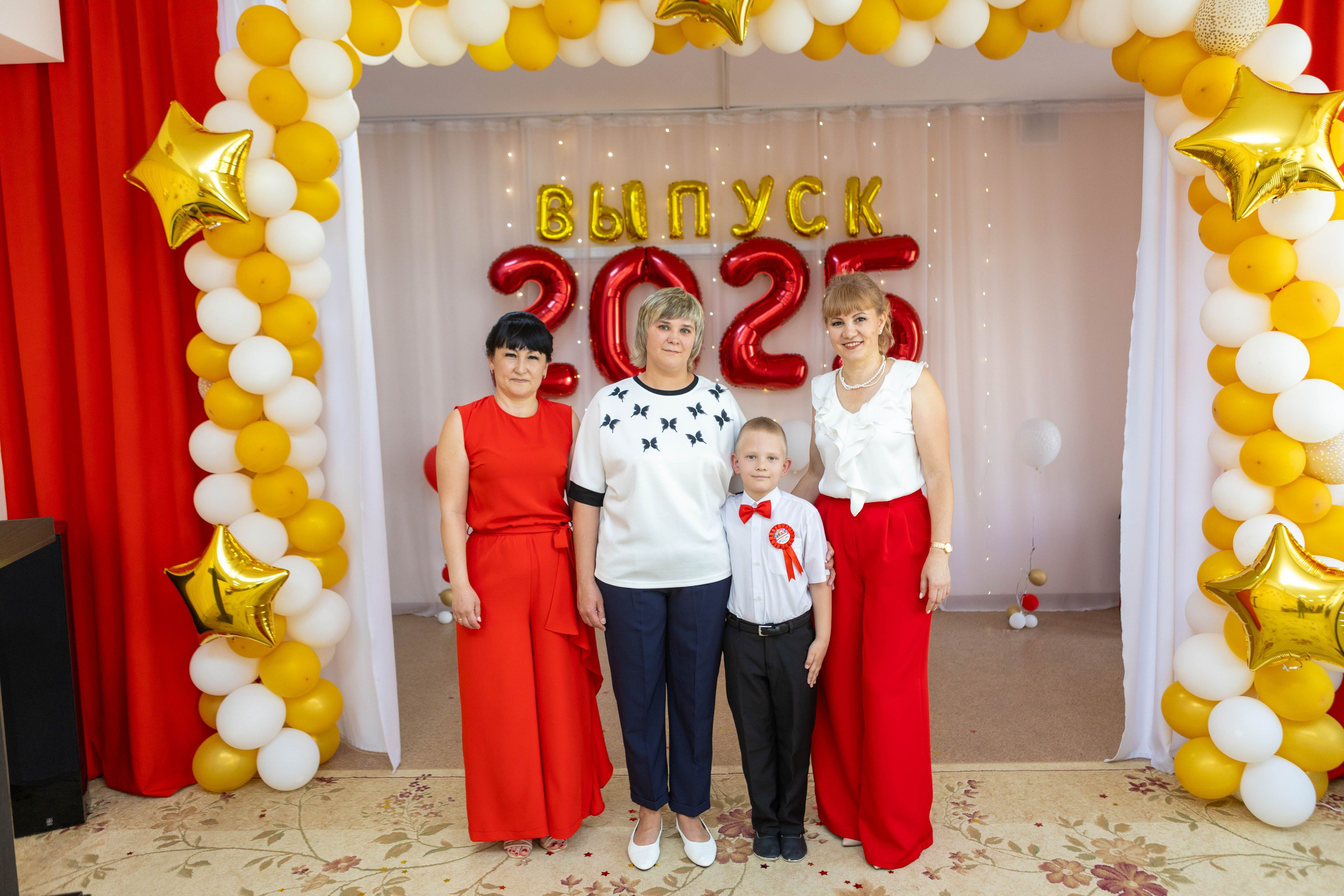 Выпускной в детскому саду 2025 год. Свадебный и предметный фотограф Ренат Каламперов