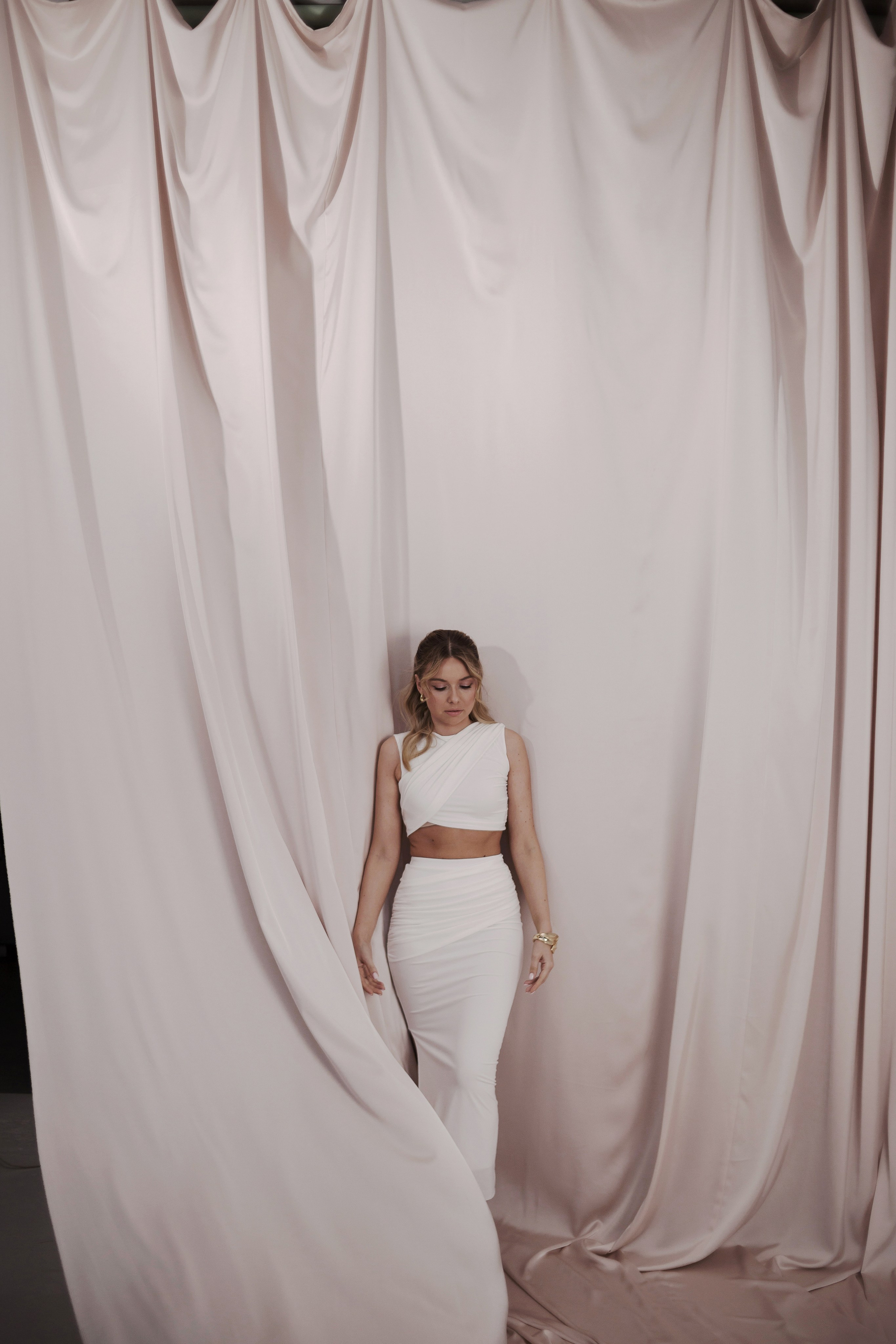 Md: @lovexxxxMuah: @mari.bulatovaOrg: @creative_photodayLoc: @daily_photostudio