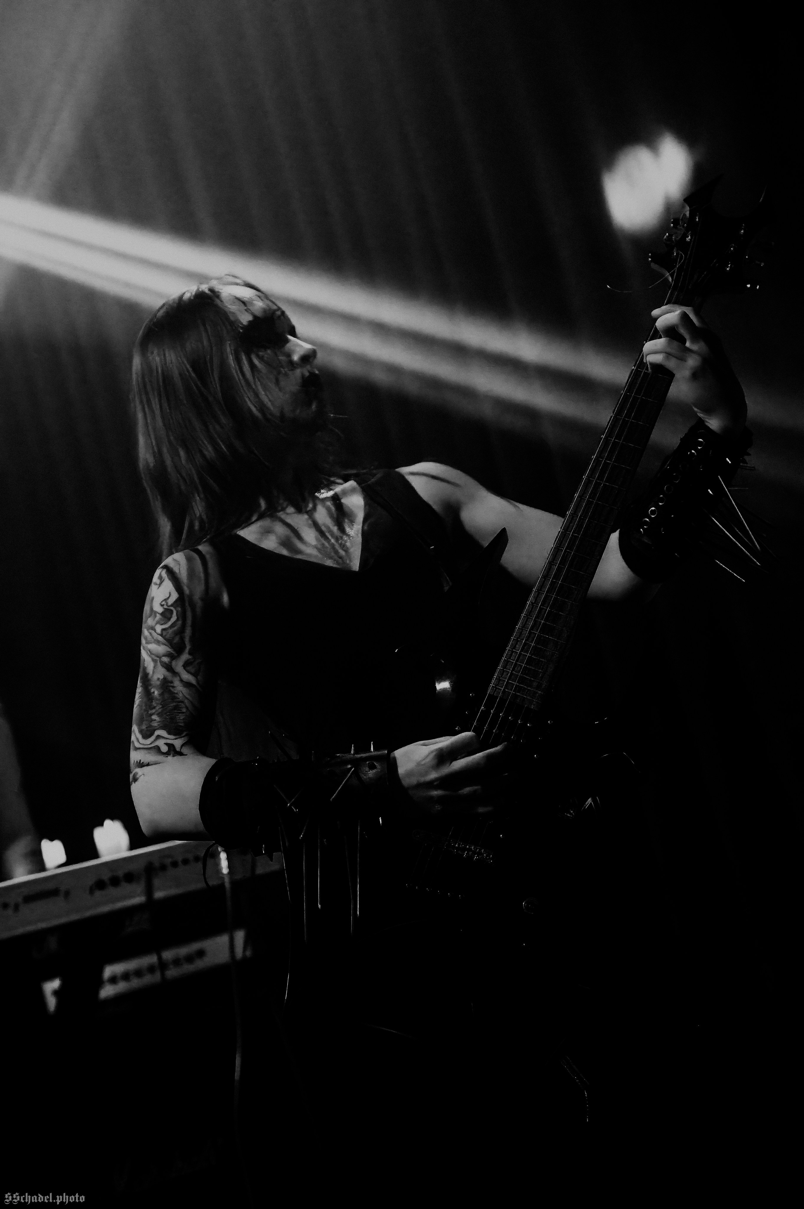 Frostlagte Måne 07.12.25. We will make everything metal!
