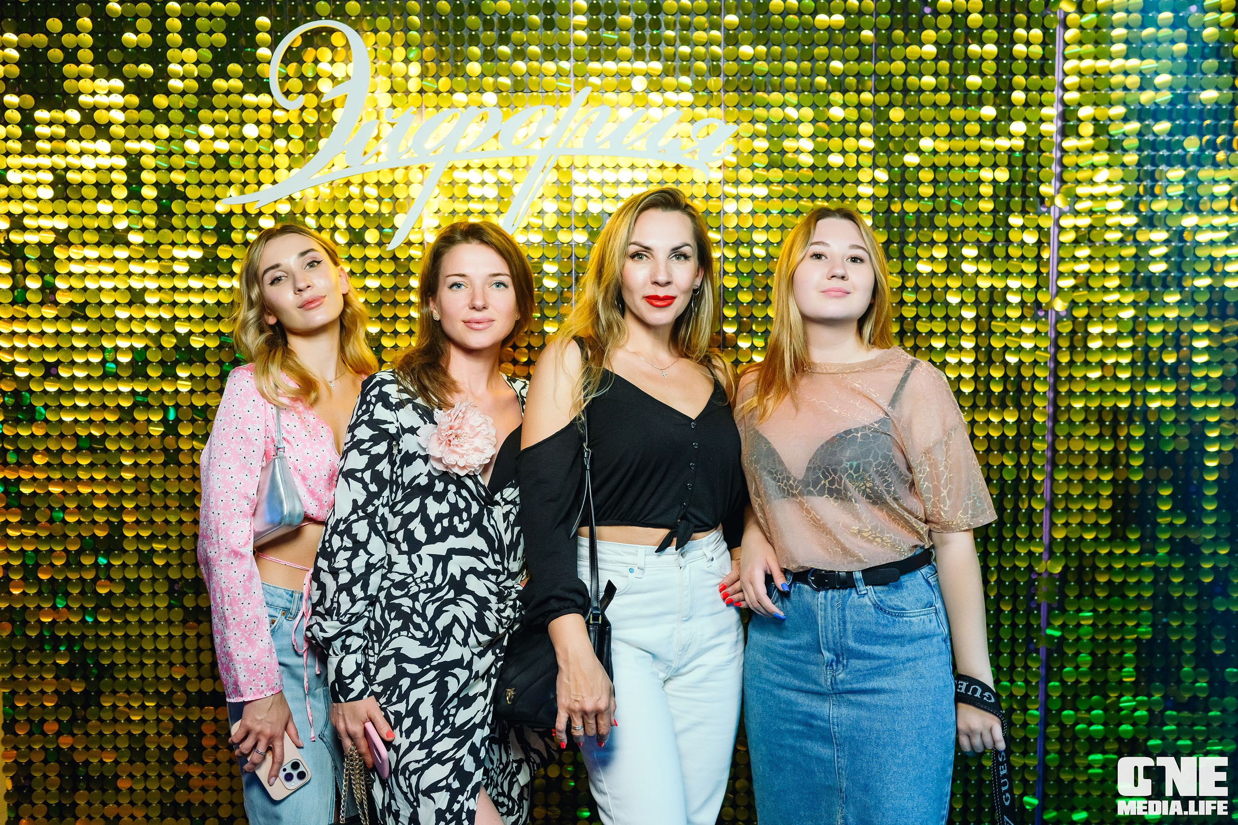 Фоторепортаж из караоке-клуба Эйфория. One Media Life: фоторепортажи, фотоотчеты с мероприятий и заведений