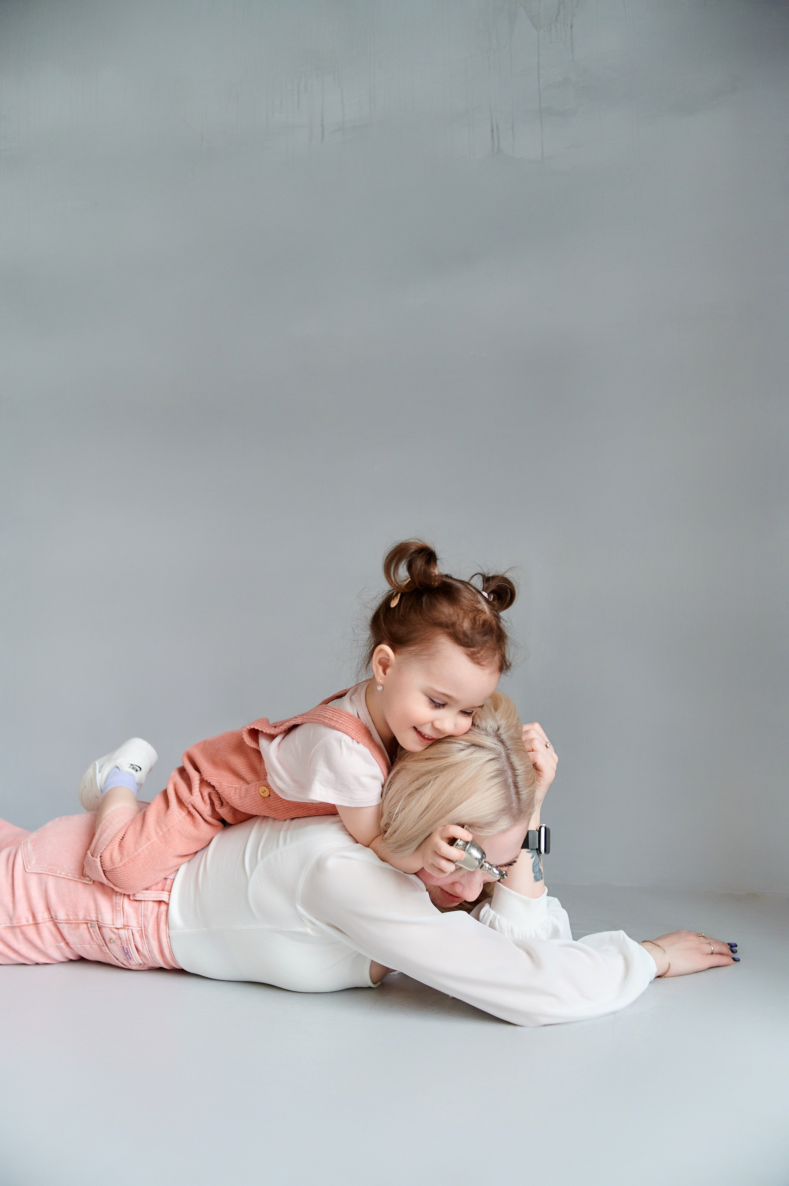 В студии. Семейный и детский фотограф в г. Ногинске Ангелина Хасанова