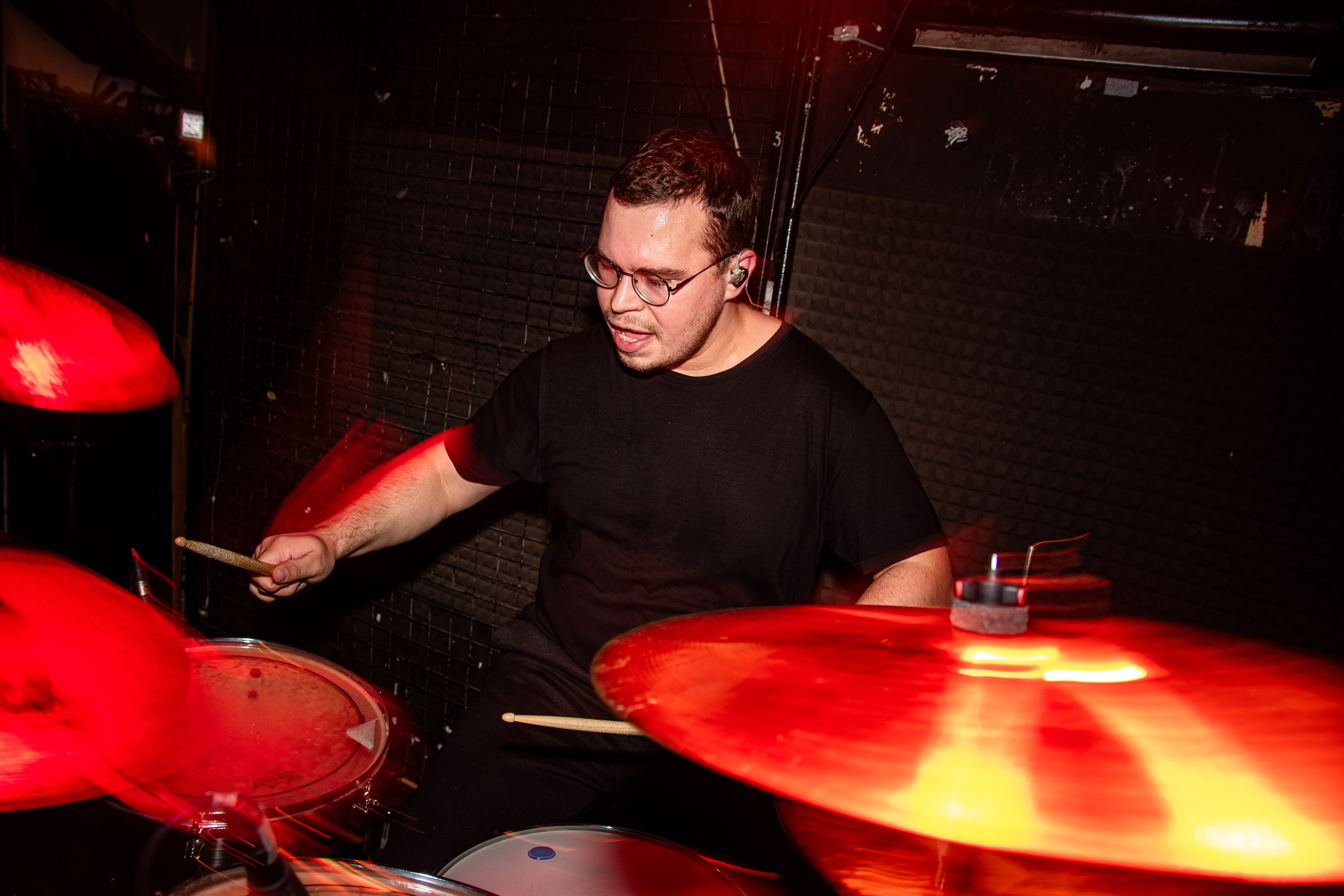 Octavia Daylight & Ютани & Летние войны & сплошь 14.11.2025. Репортажный фотограф в Москве Legiodot