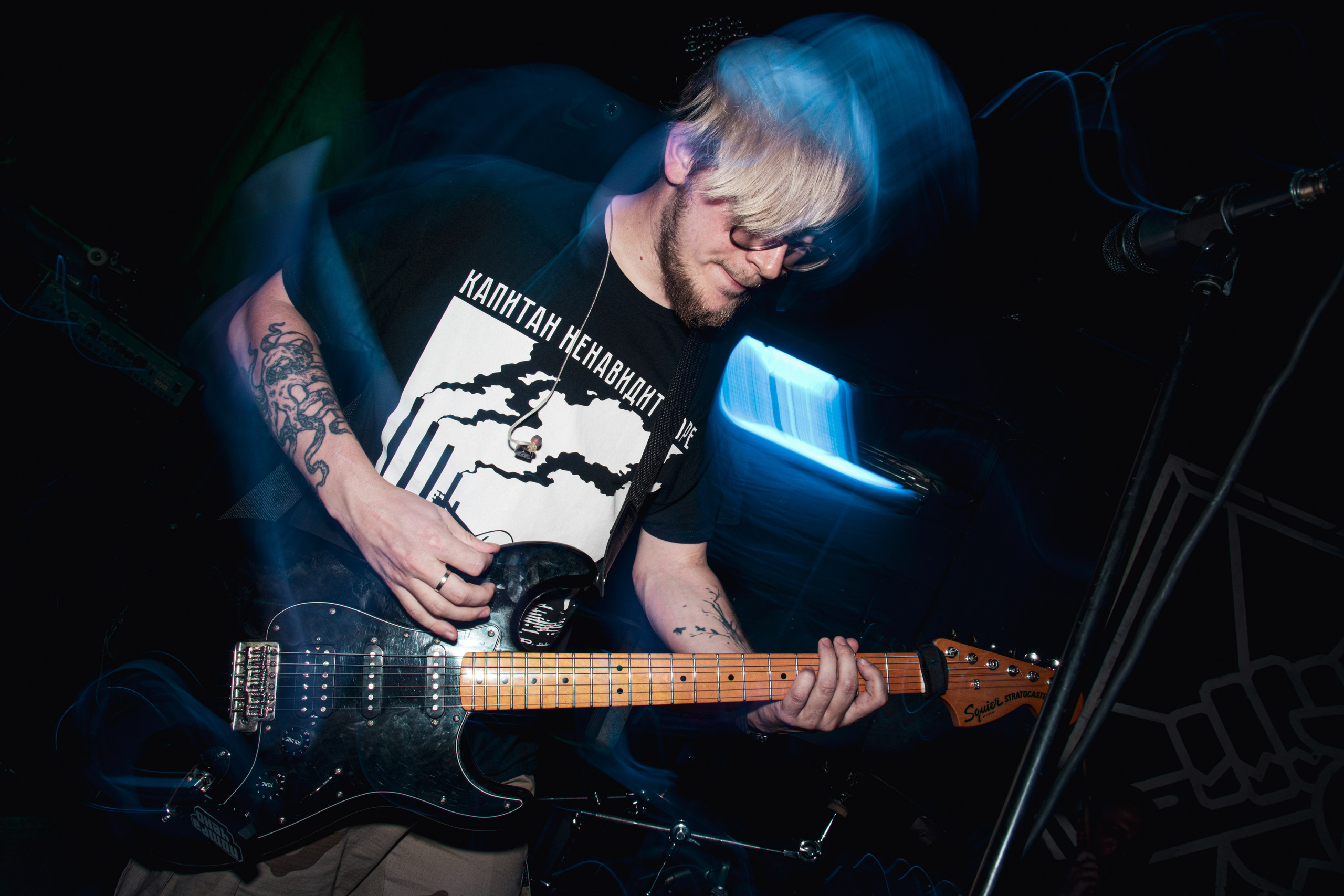 Ютани & о т м е ж & Вещи в картонной коробке 08.08.2025. Репортажный фотограф в Москве Legiodot