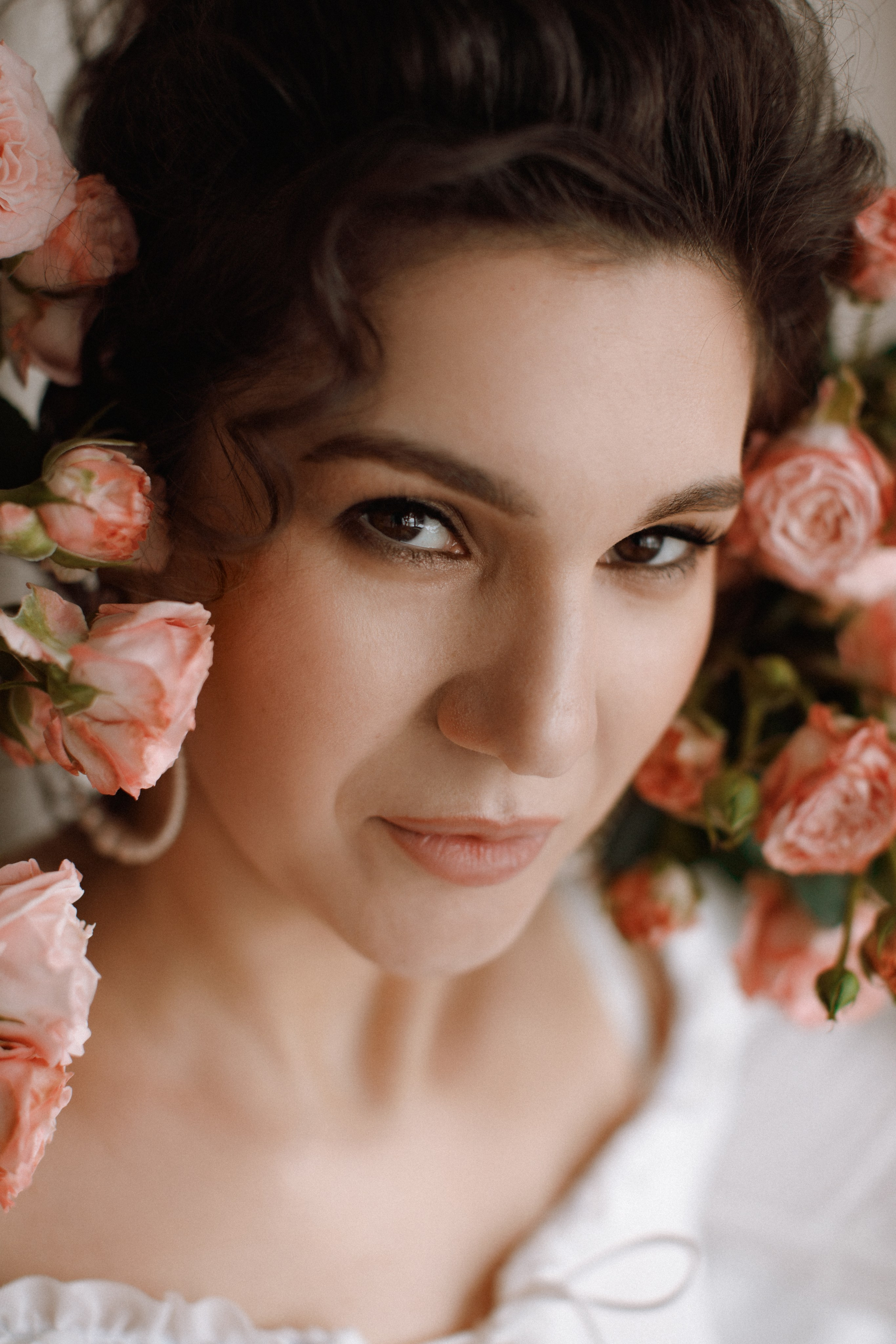 Валерия. Фотосессия с цветами+серия в ЧБ. Фотограф в Москве Ольга Сатони