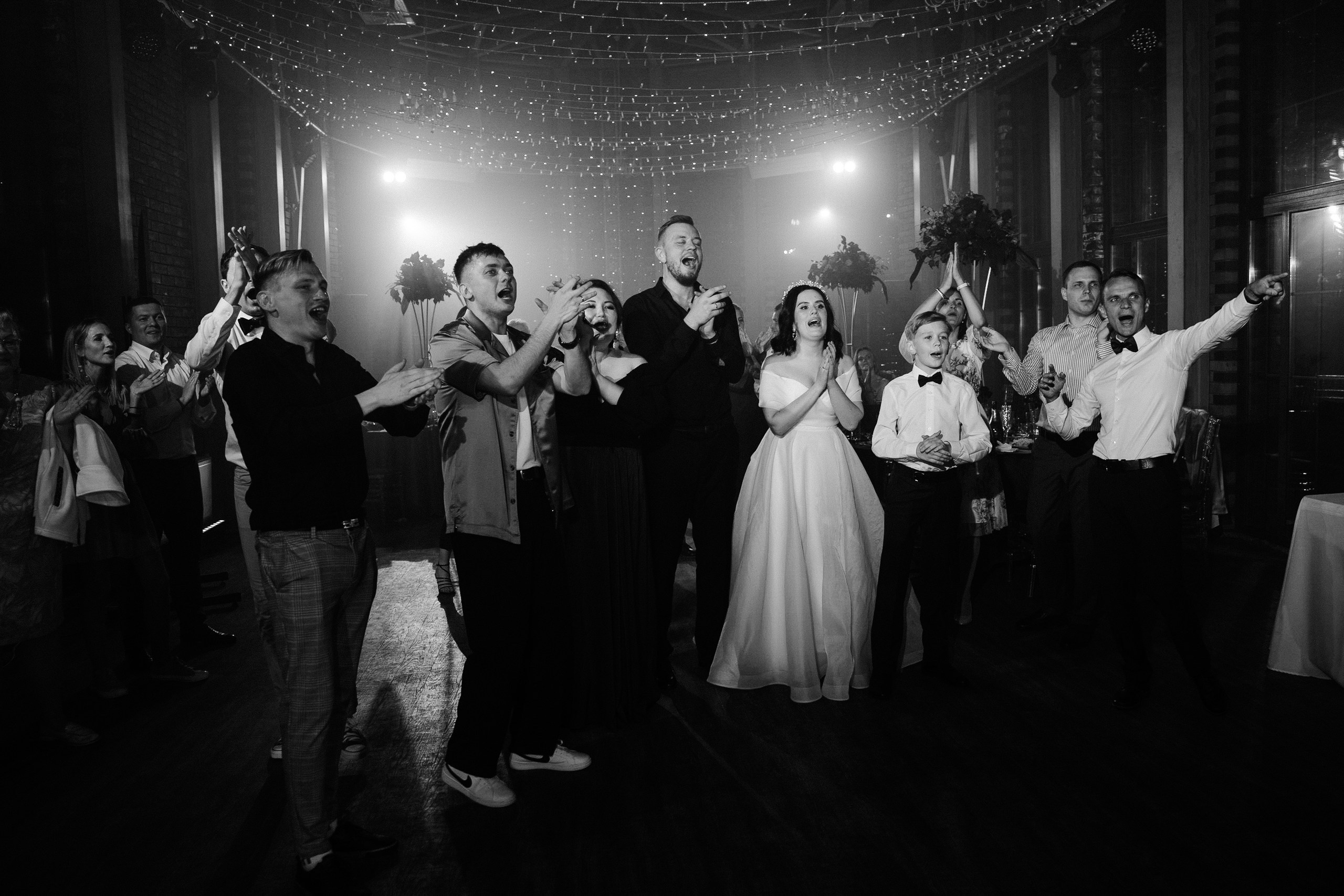 Свадебная фотосессия в Loft «Manhattan» в Пучково. Свадебный фотограф в Пучково