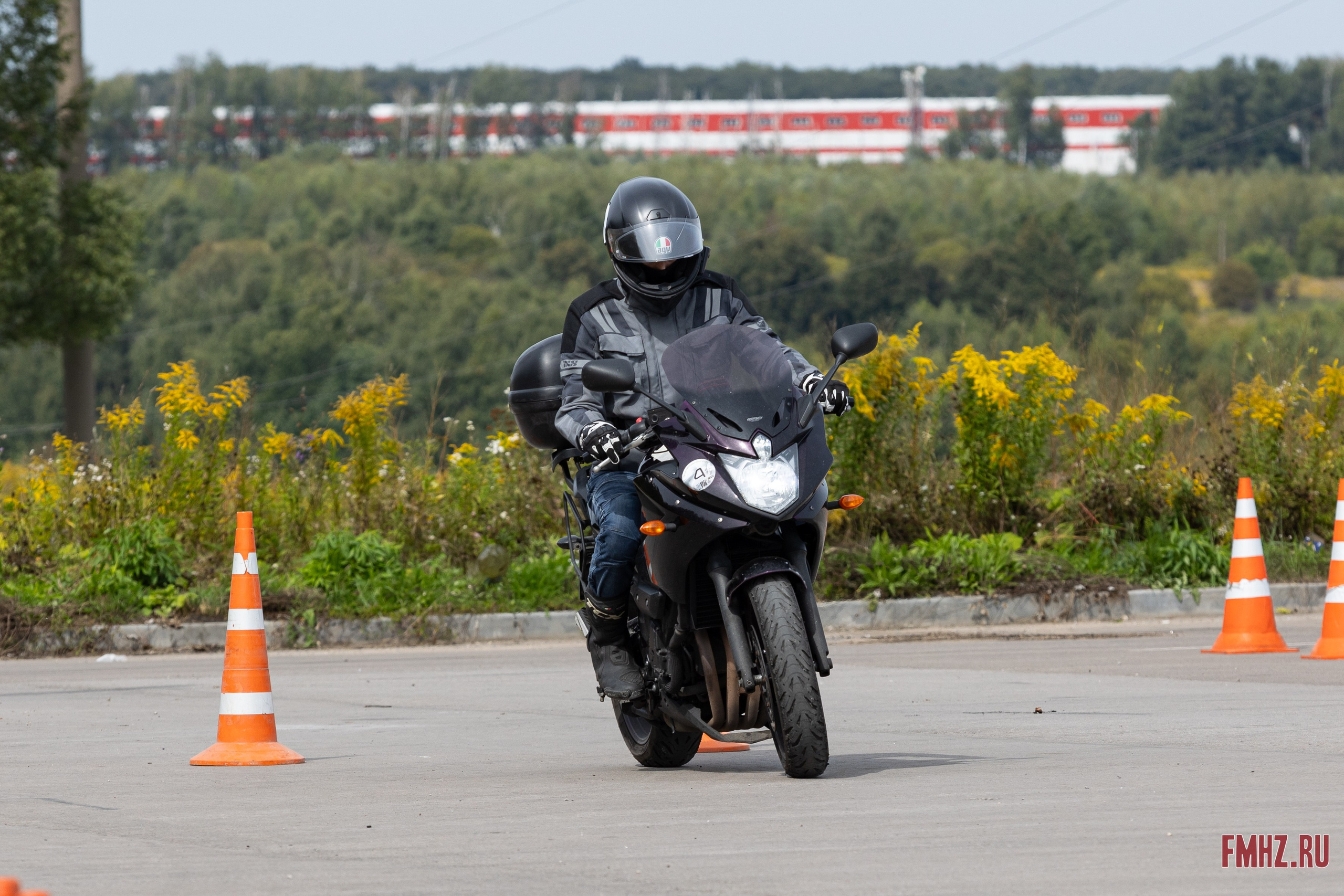 Мотоцунами. Фотограф Ольга Гирусова «Пантерочка» Москва