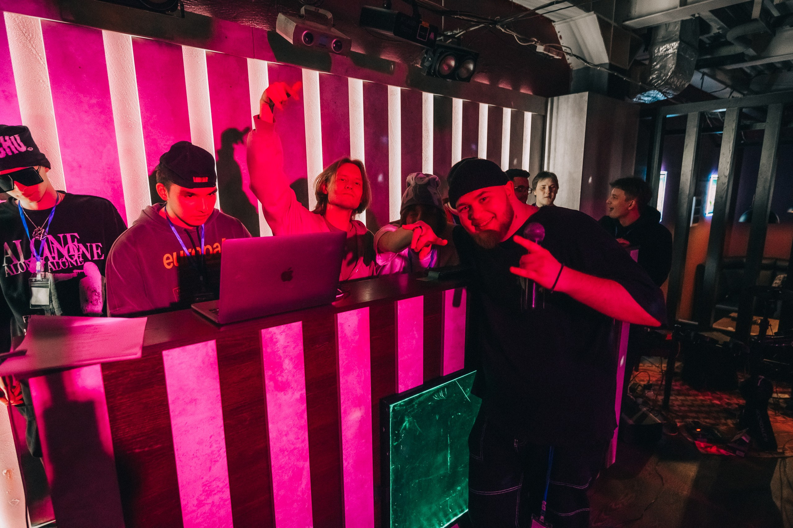 8 MARCH WOMENS DAY PARTY. Фотограф в Кемерово Владислав Шульц