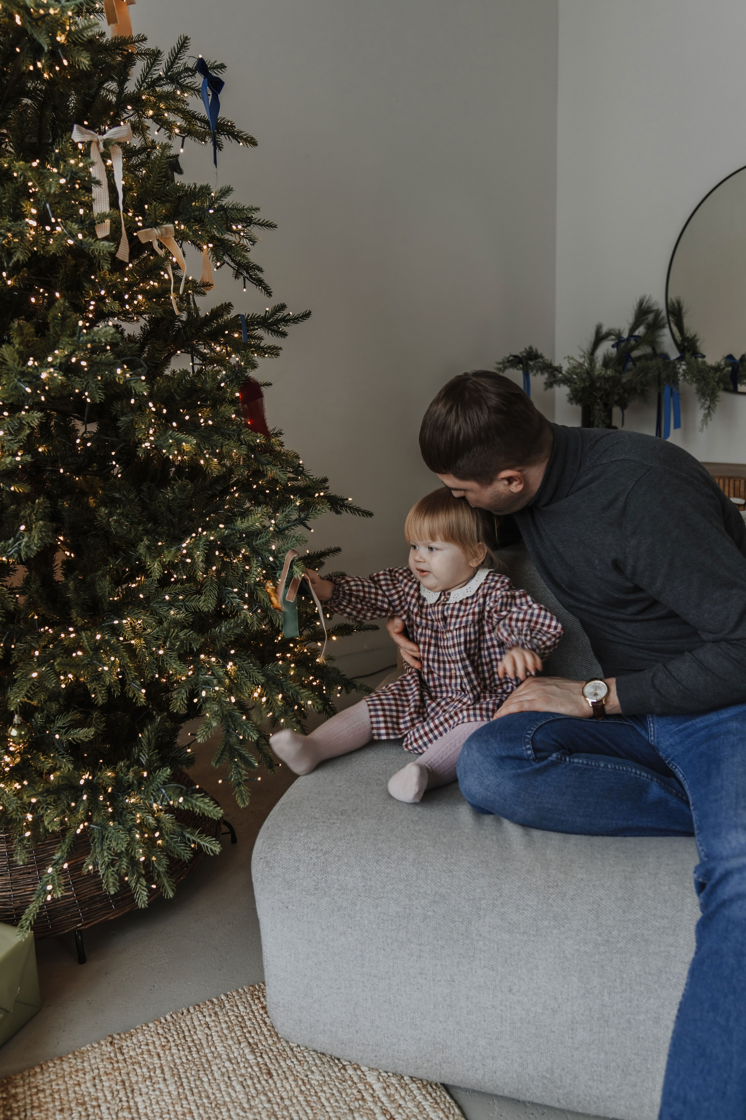 Michail, Ekaterina and Masha. Christmas. Minsk. Olga Modjaro