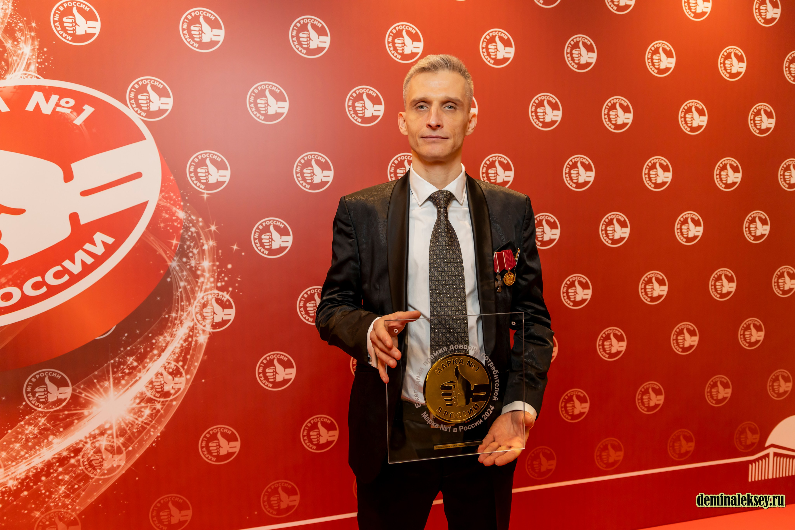 Премия МАРКА № 1 В России 14 декабря 2024. Репортажный, семейный и студийный фотограф в Москве Демин Алексей