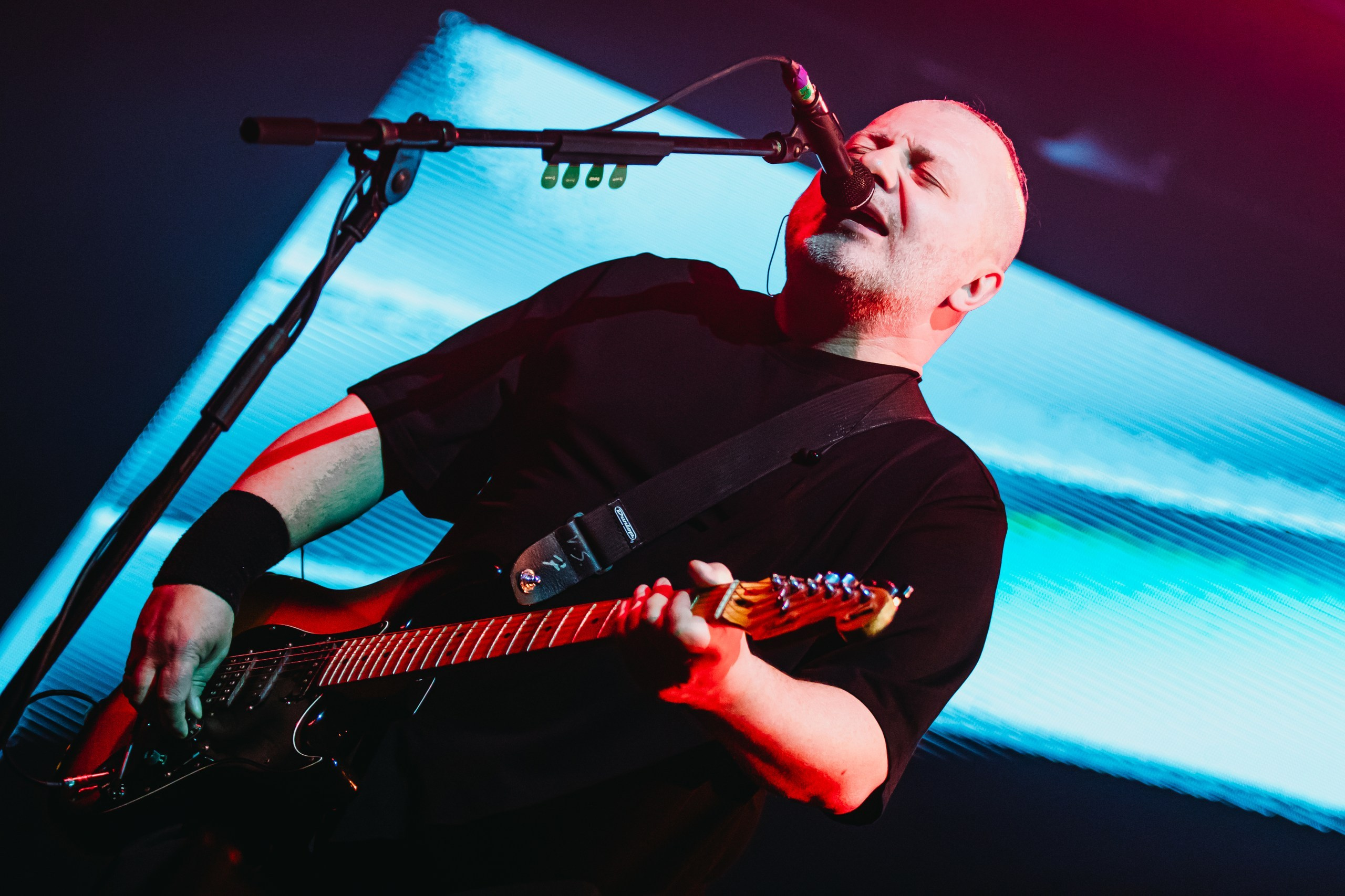 Вадим Самойлов | Брат-2: Живой Soundtrack | СК «Юбилейный». Концертный фотограф Михальченкова Алёна | Москва