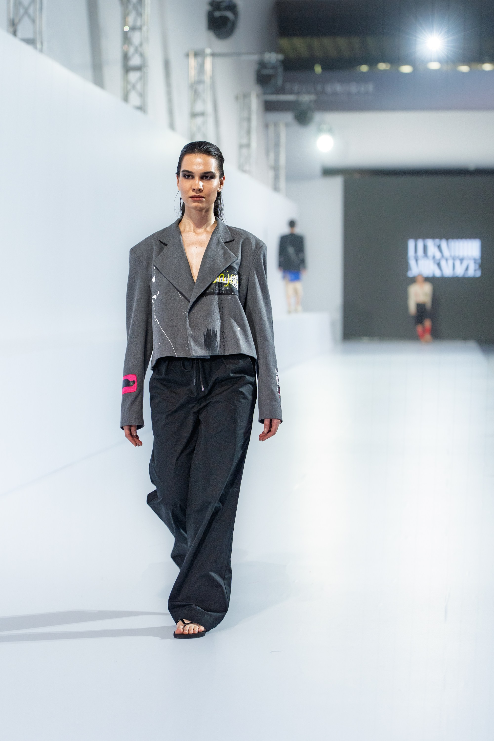 Luka Mikadze. Сайт Алматинского НЮ АРТ, будуар и фэшн фотографа Дениса Карпенко