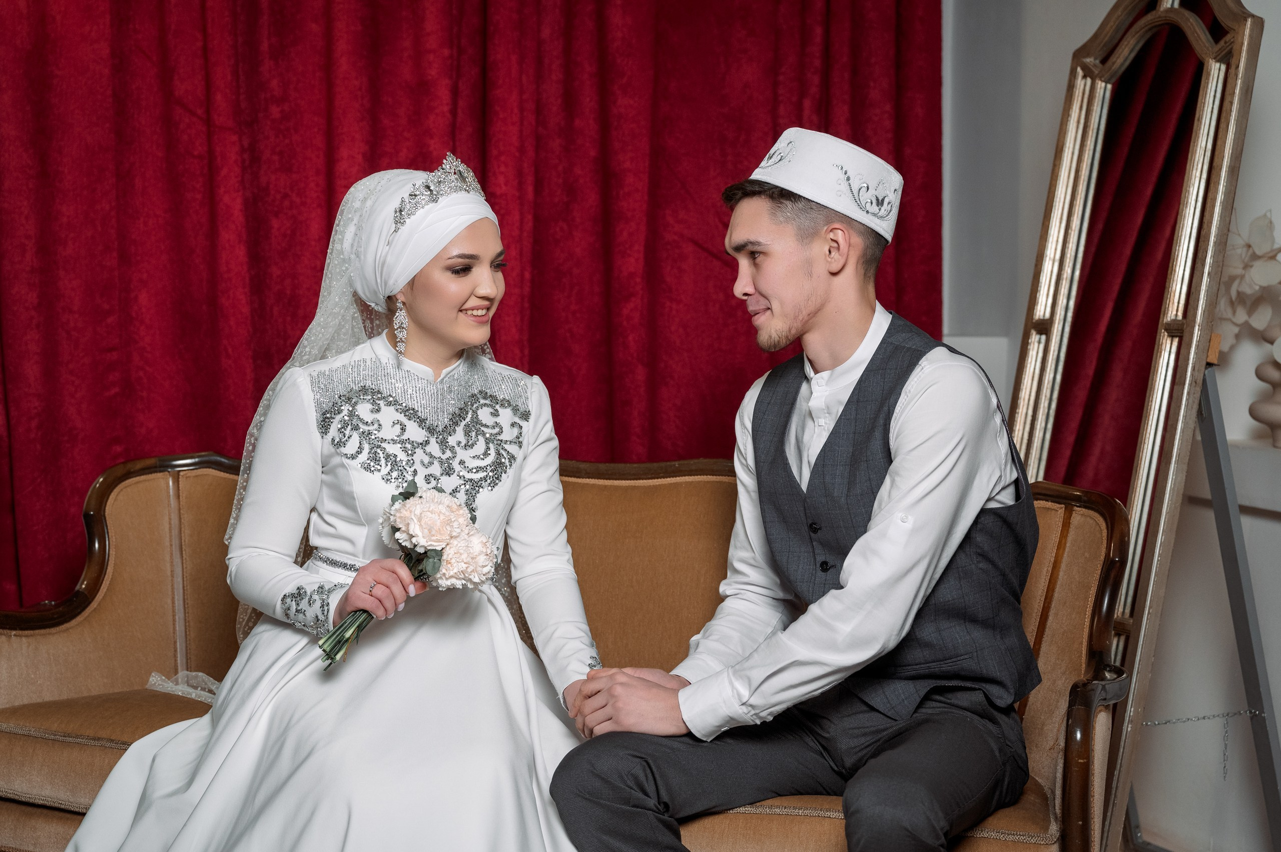 Никах Фларита и Илины