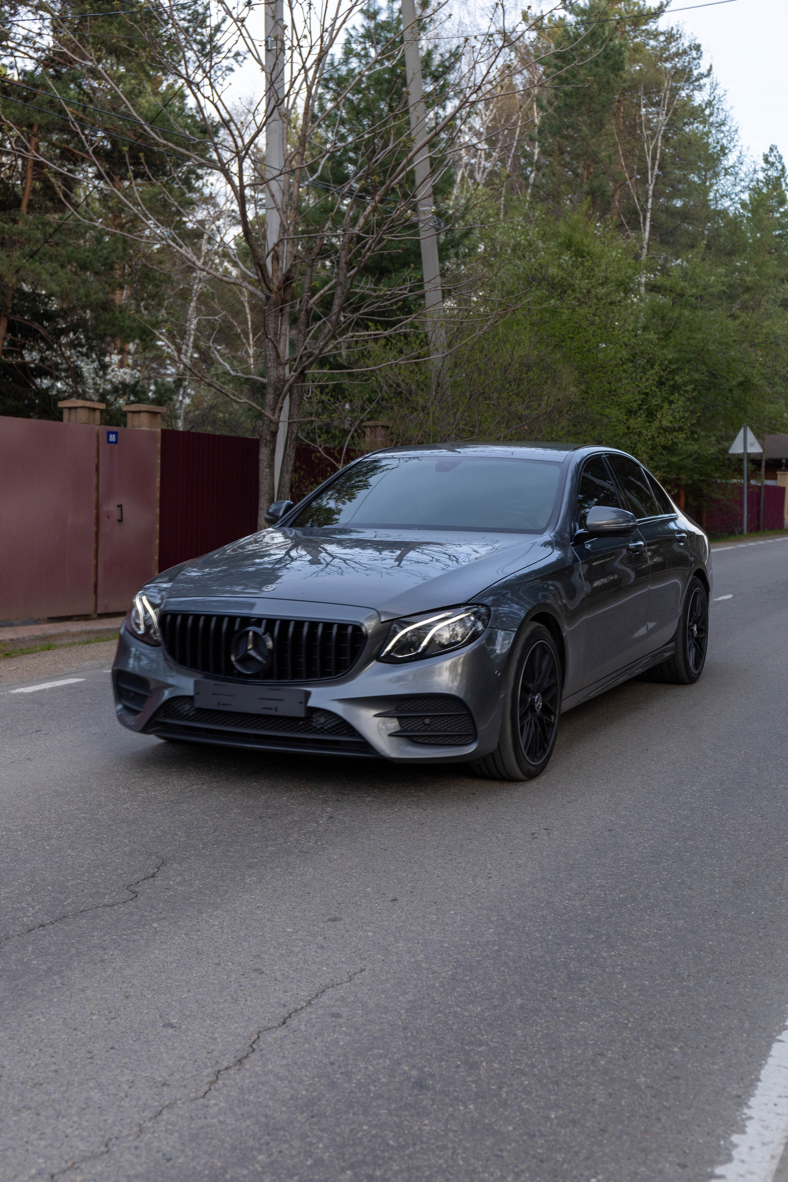 MERSEDES BENS E200 AMG PACET. Репортажный фотограф в Иркутске — Ярослав Ковалёв