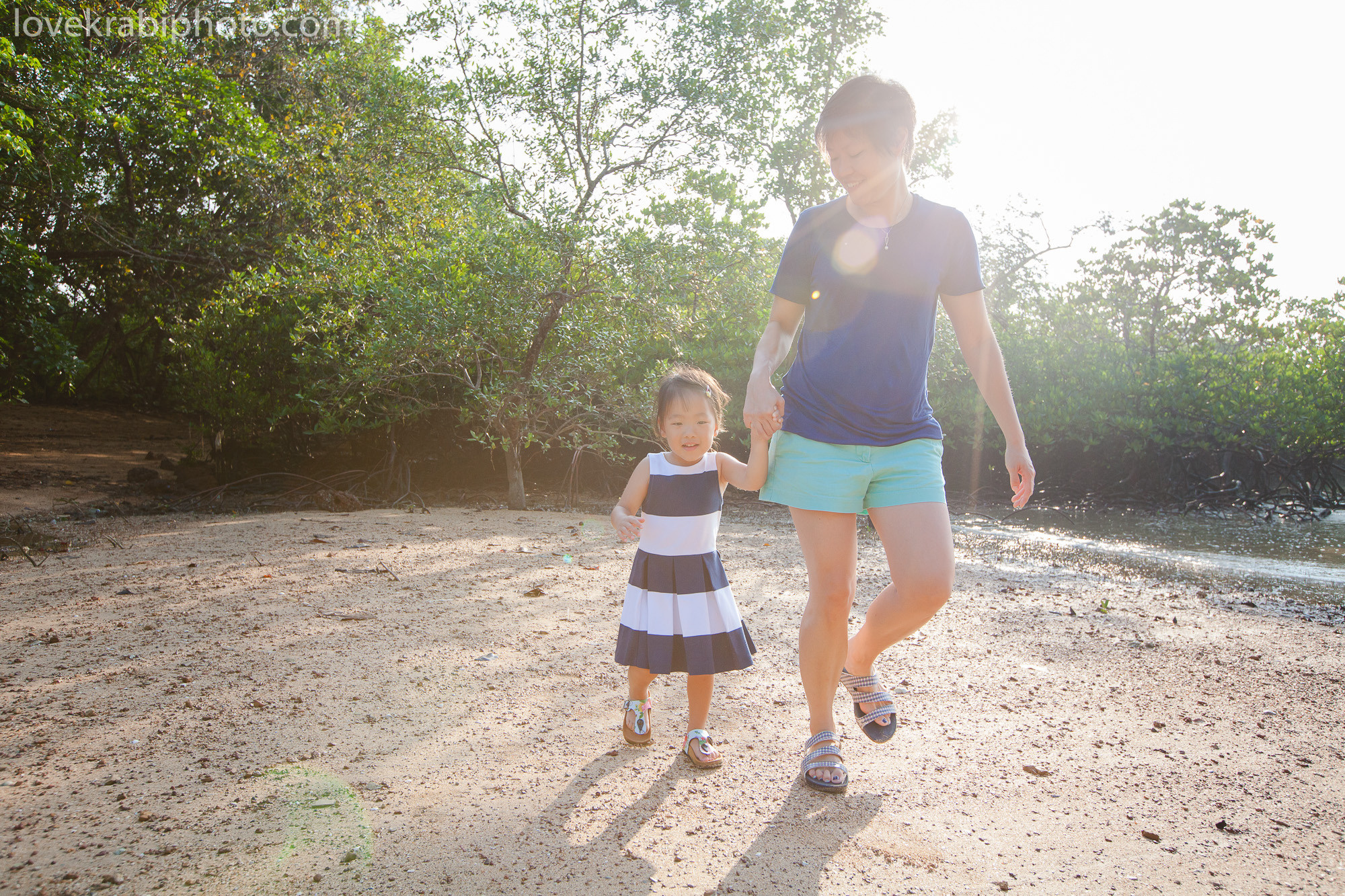 krabi photographer, thailand holiday, krabi villa, koh lanta photography, family photography ao nang, phi phi tour