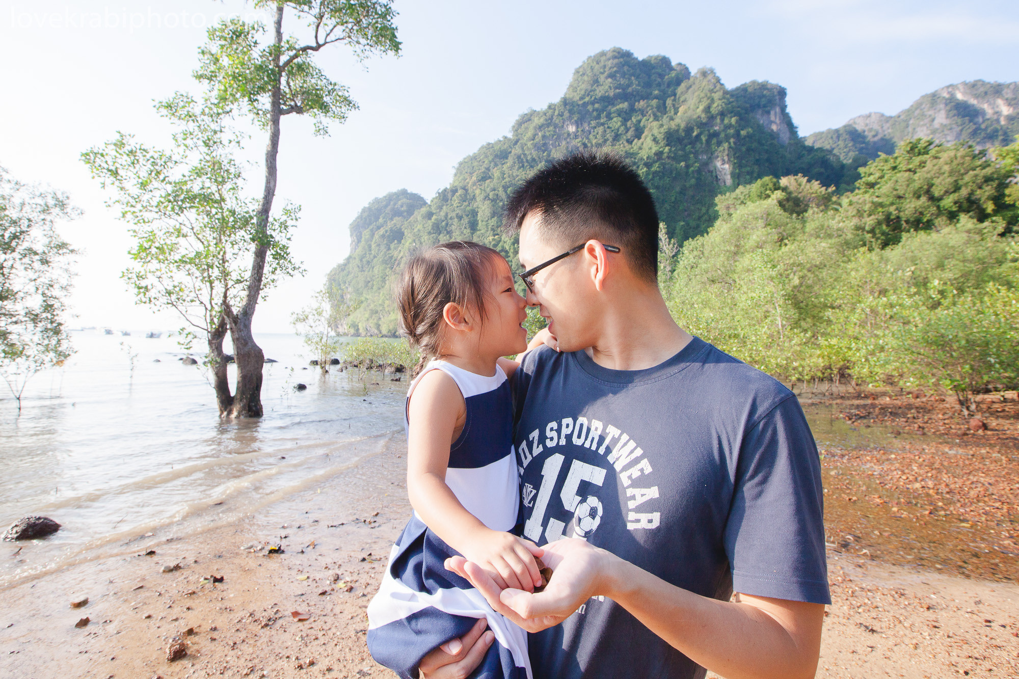 krabi photographer, thailand holiday, krabi villa, koh lanta photography, family photography ao nang, phi phi tour