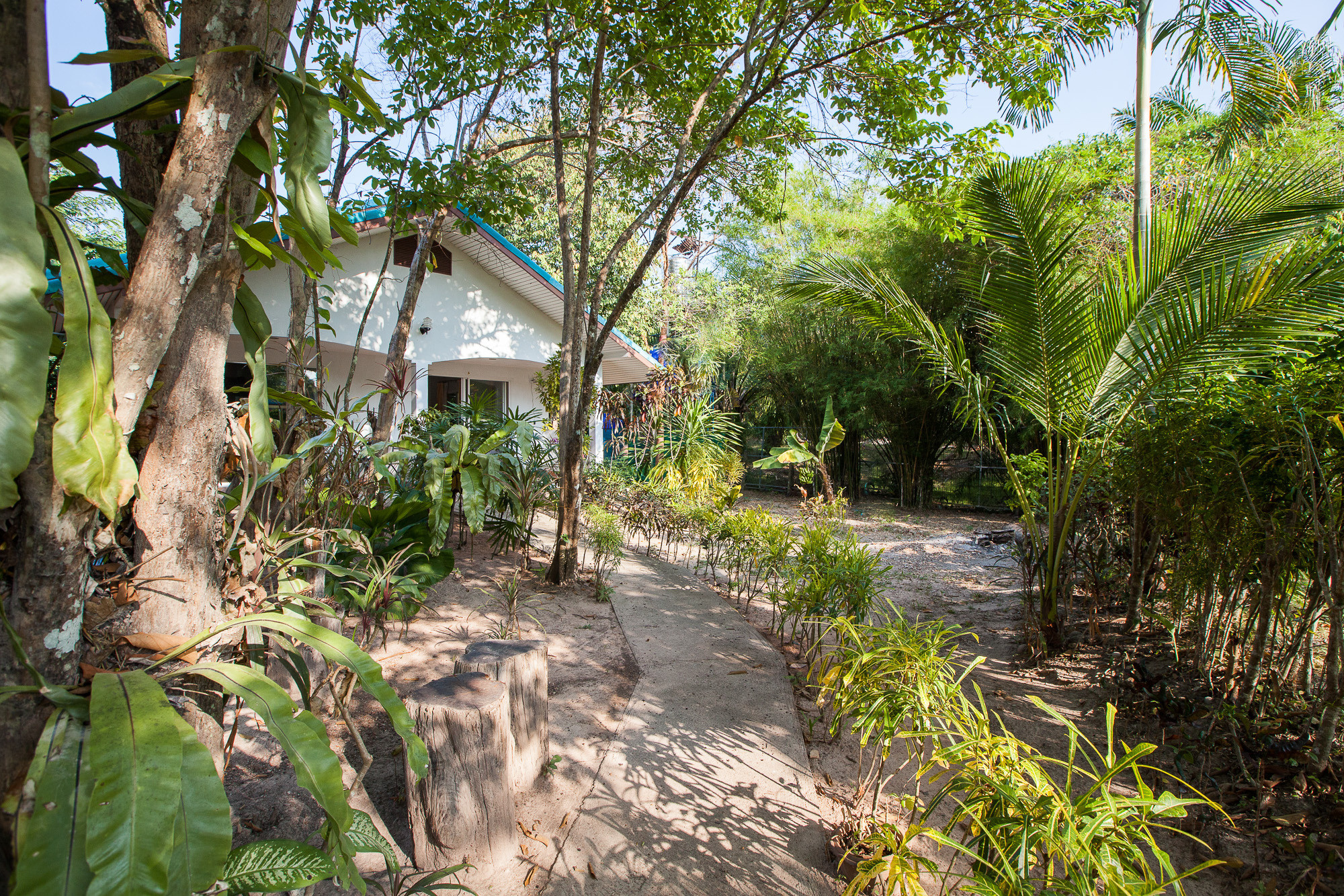 Quiet Resort Aonang Krabi. Photography & Events Thailand Krabi