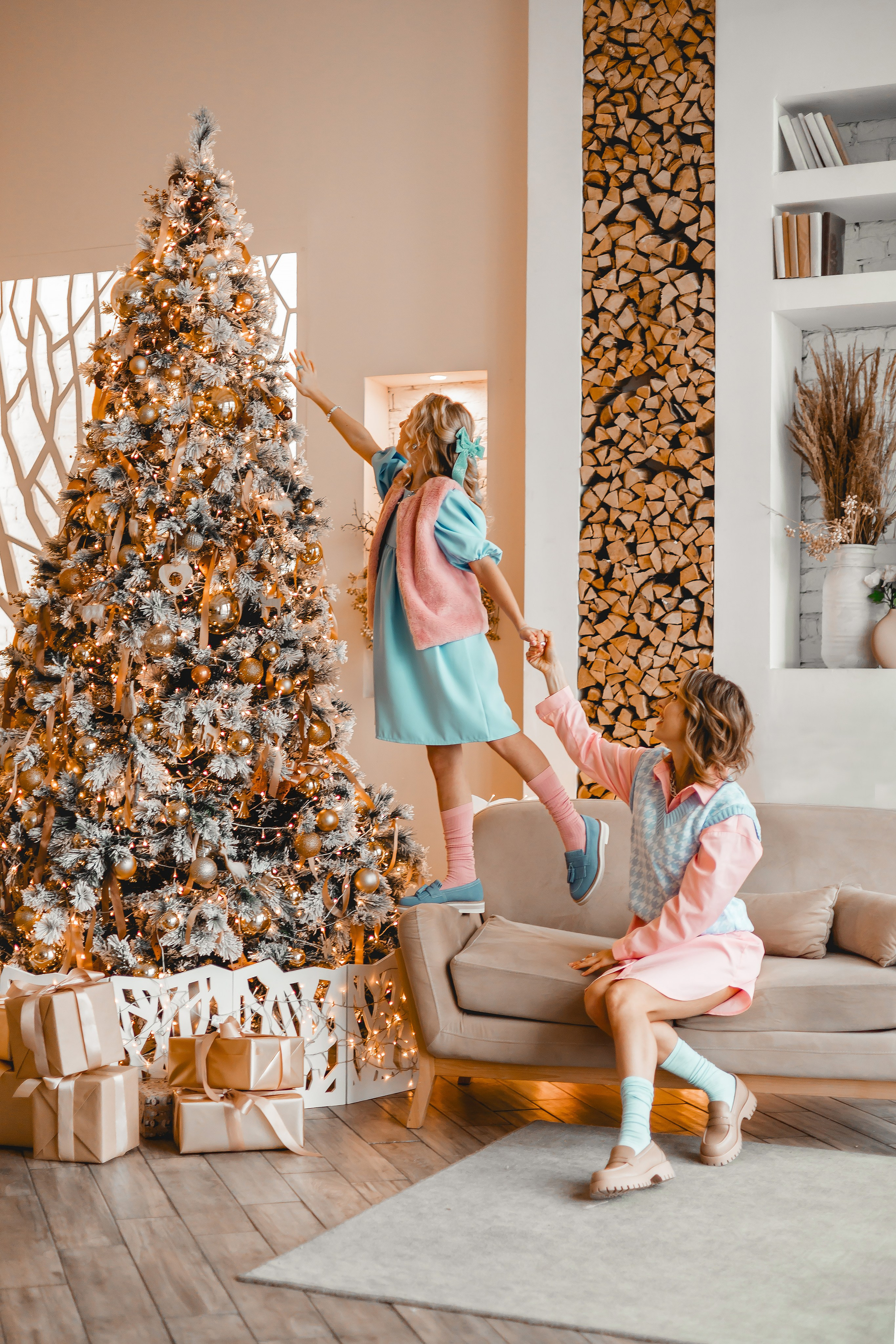 Мама и дочь