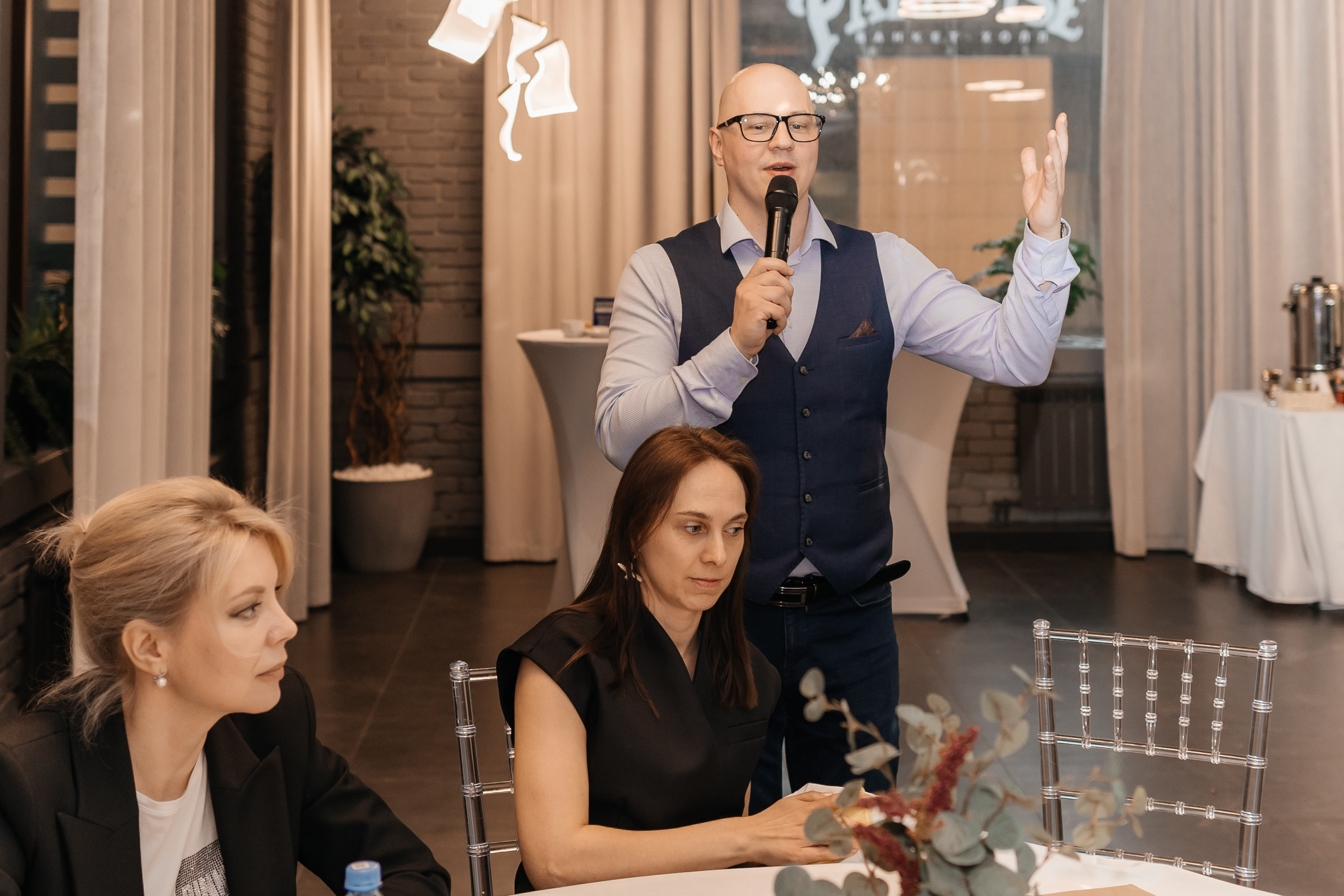 Закрытый Нетворкинг Ксении Абрамовой. Свадебный и семейный фотограф в Новосибирске Ирина Дорошкова