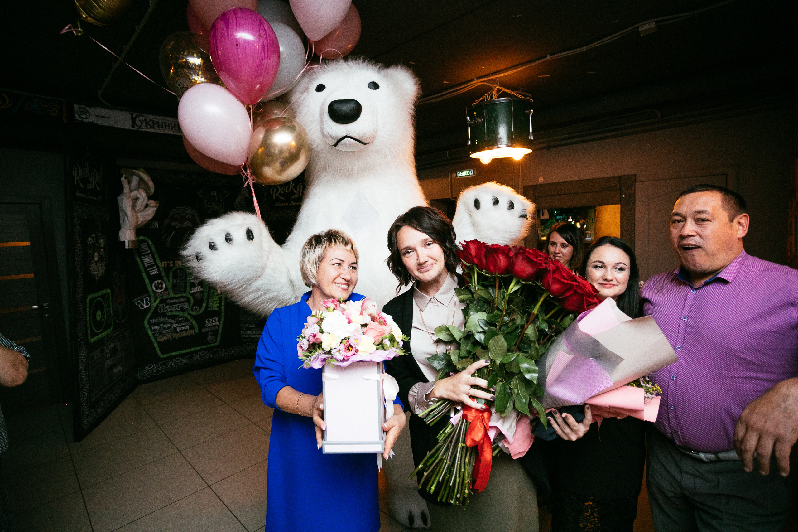 Сюрприз от семьи в честь юбилея. Организатор Романова Любовь