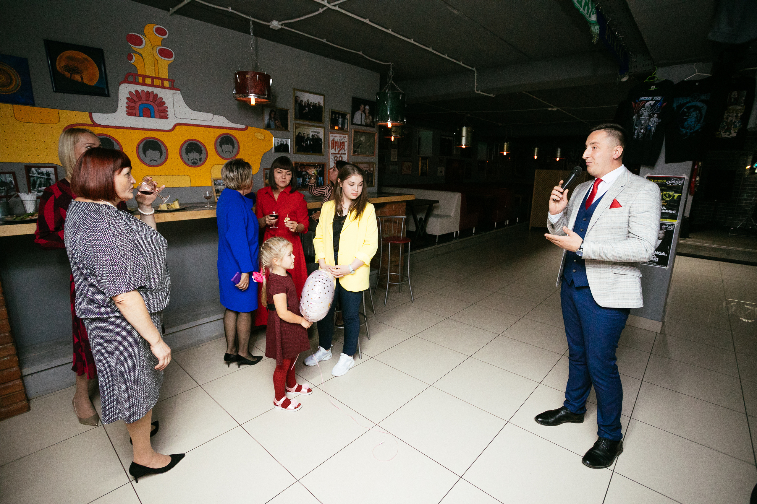 Сюрприз от семьи в честь юбилея. Организатор Романова Любовь