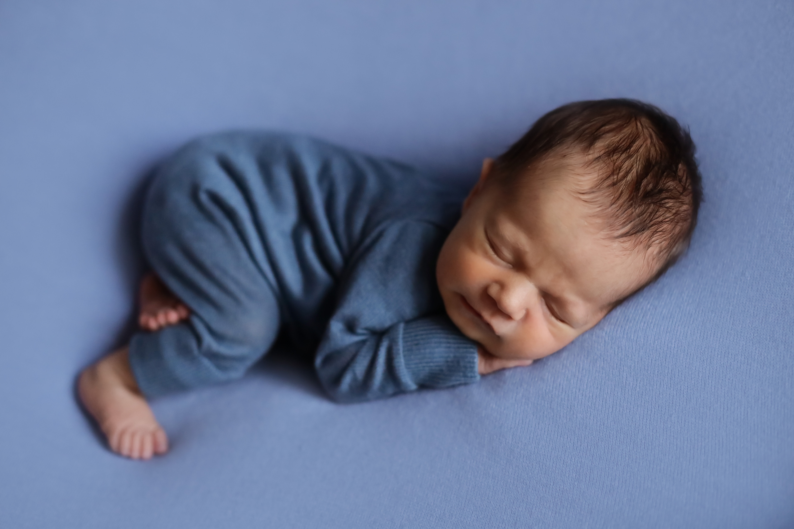 Гриша 7 дней. Семейный фотограф и фотограф новорожденных в Санкт-Петербурге Алина Фе