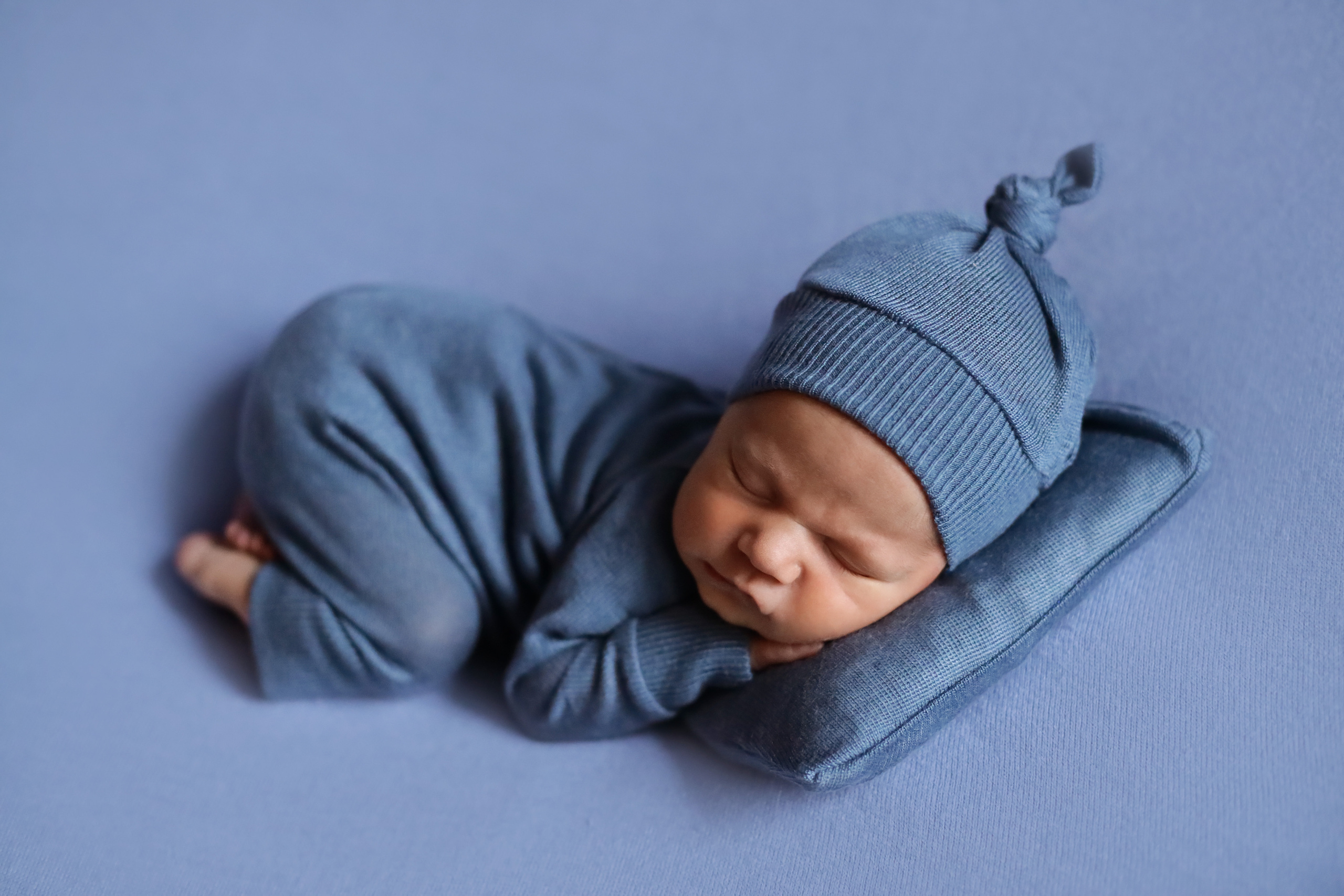 Гриша 7 дней. Семейный фотограф и фотограф новорожденных в Санкт-Петербурге Алина Фе