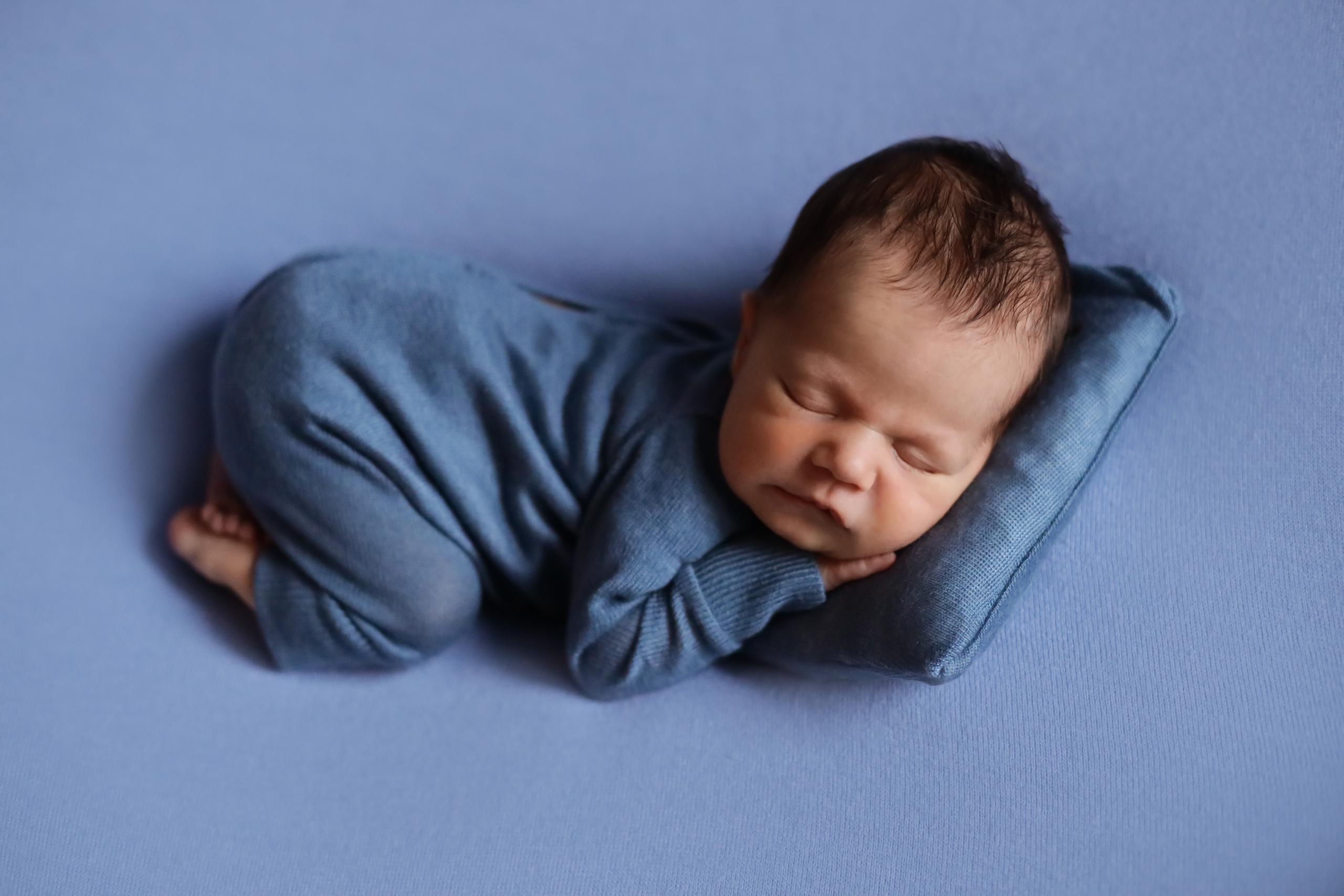Гриша 7 дней. Семейный фотограф и фотограф новорожденных в Санкт-Петербурге Алина Фе