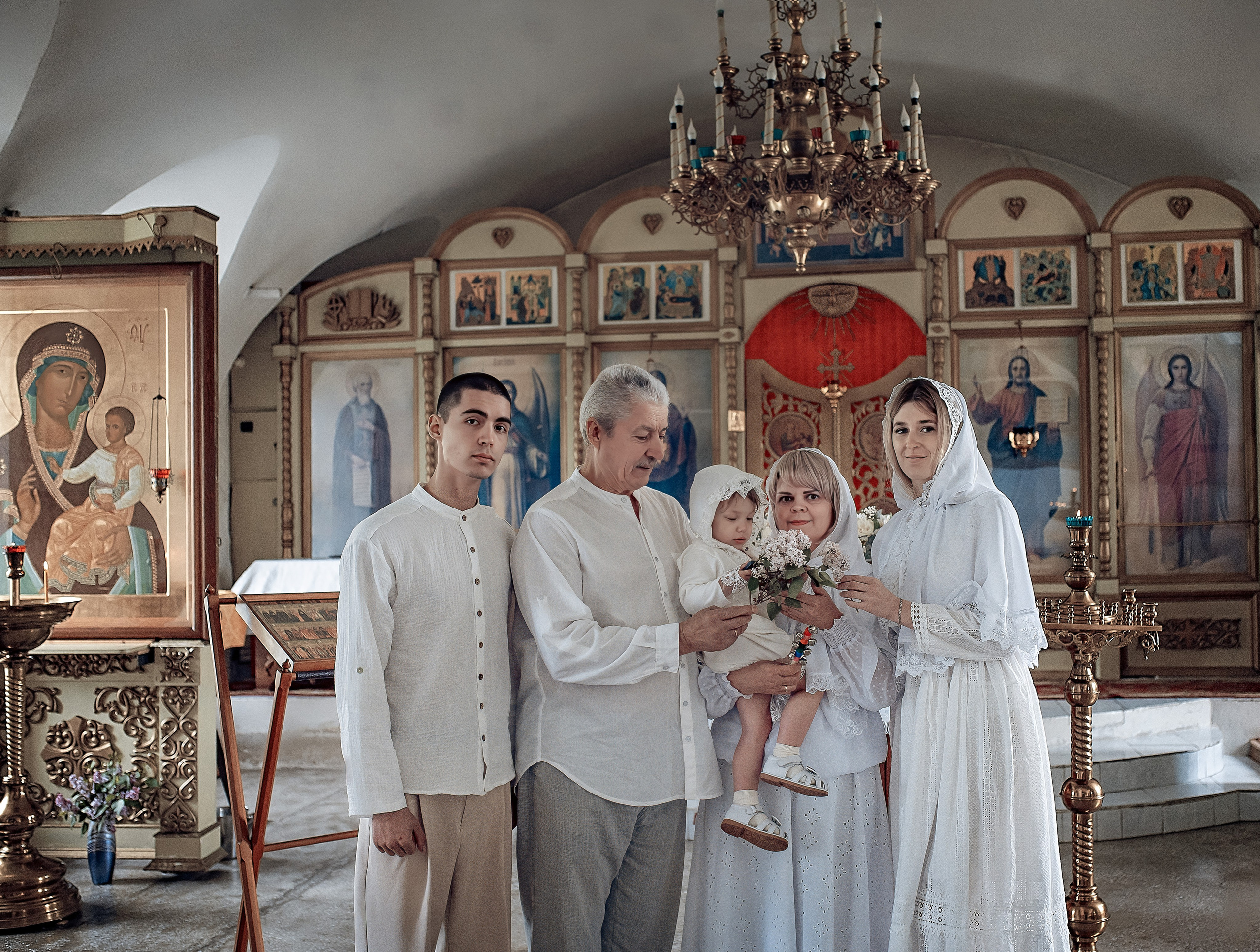 Крещение Машеньки в Свято-Троицком соборе Емельяново. Фотографы крещения/венчания  Красноярск Татьяна и Вячеслав Переваловы