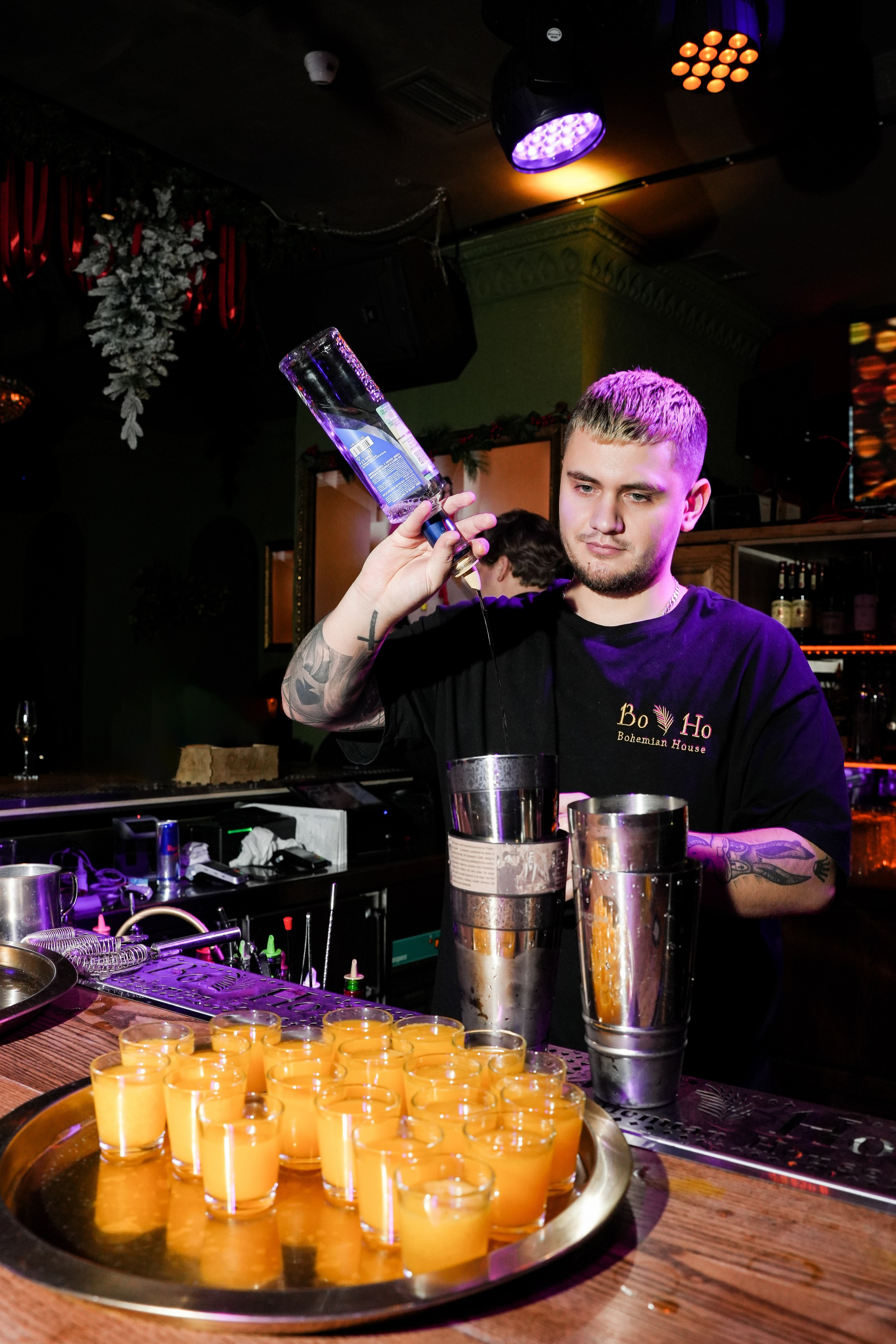 EVENT-туса в караоке. Свадебный фотограф и видеограф в Ростове-на-Дону. Максим и Наталья Лебедевы