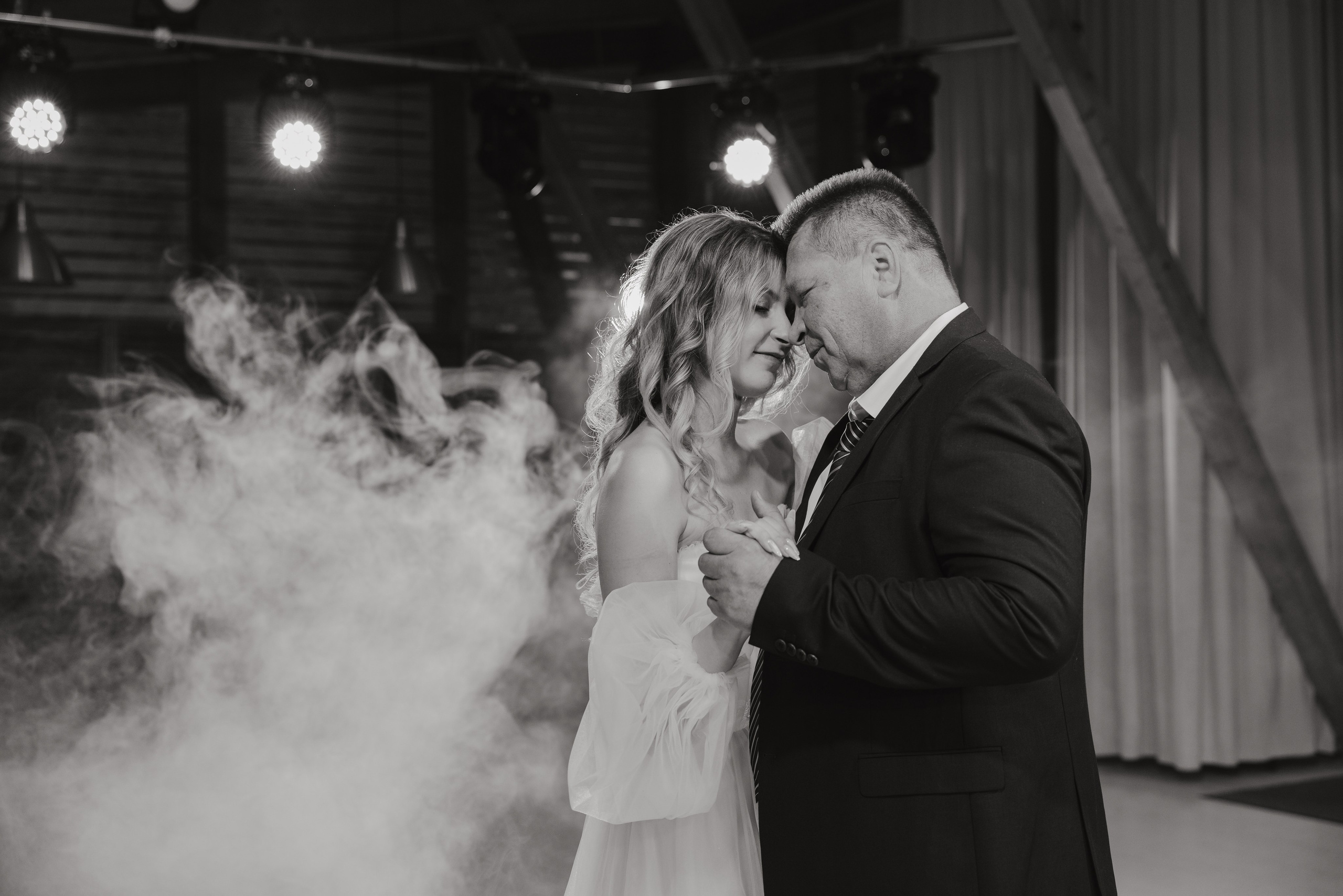 Фотограф на свадьбу на полный день. Фотограф, видеограф на свадьбу в Москве Никита Назаров