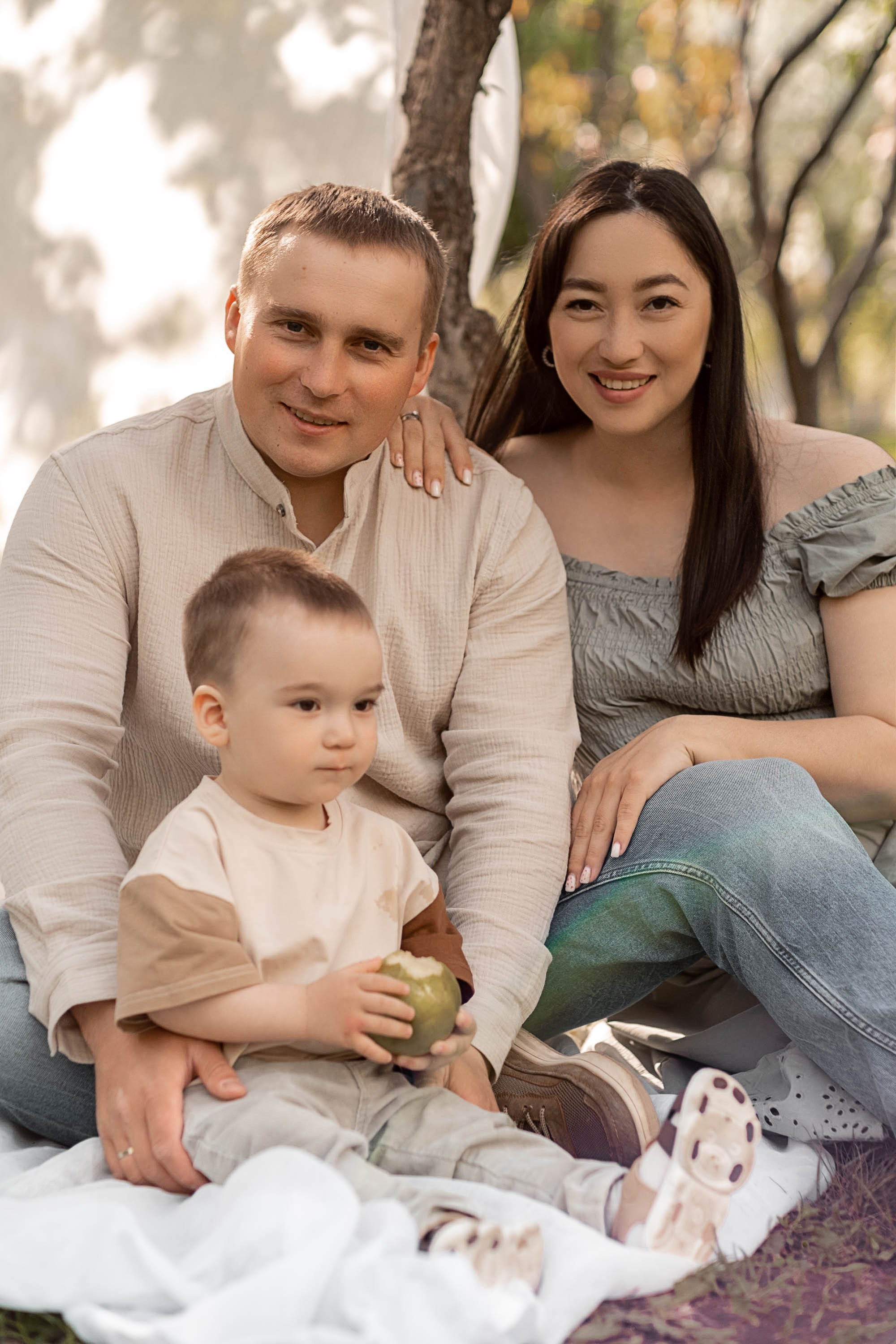 Джамиля, Юра и малыш Андрей. Свадебный и семейный фотограф в Тюмени Екатерина Дубровина