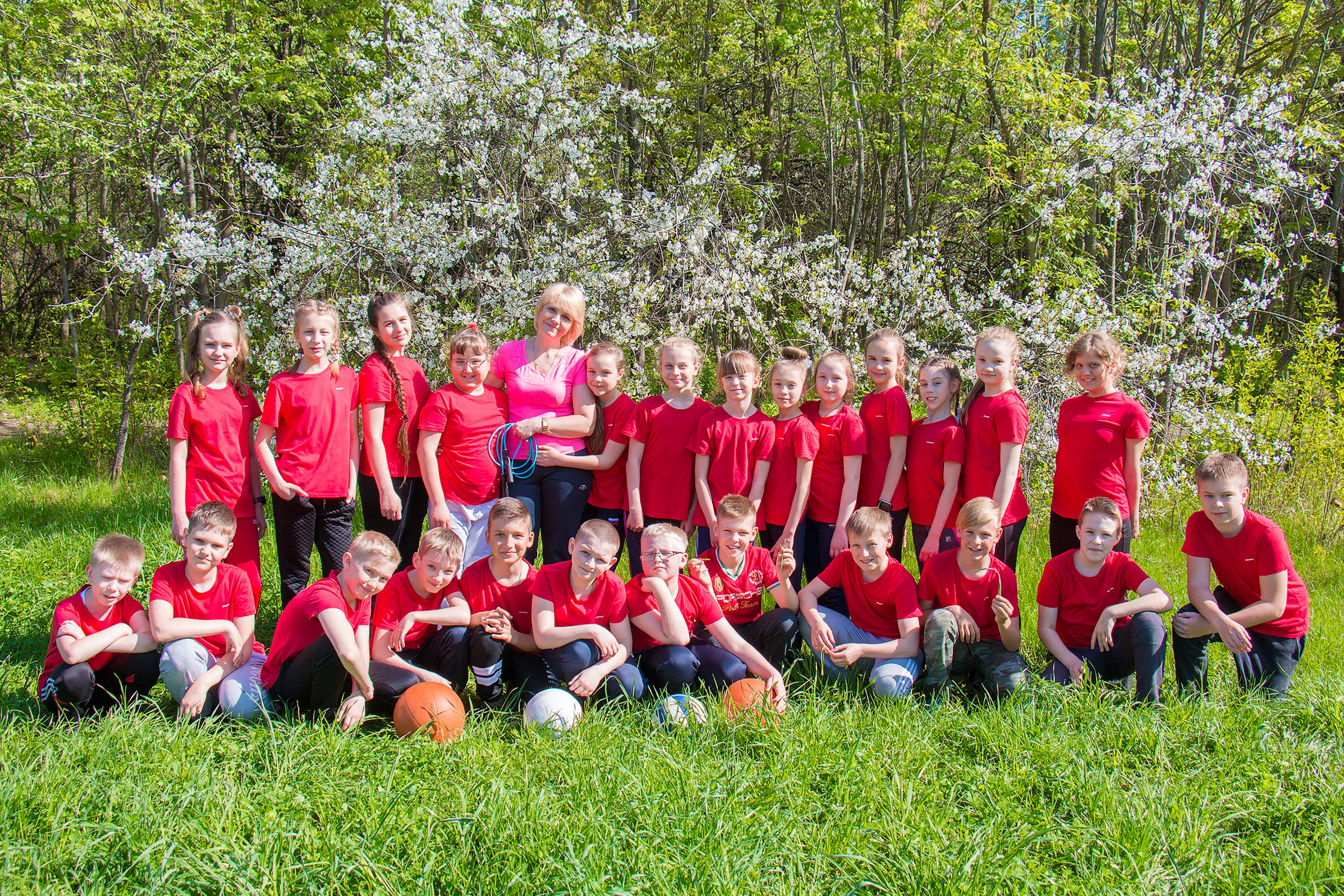 Сюжетные фотографии. Выпускные альбомы и фильмы