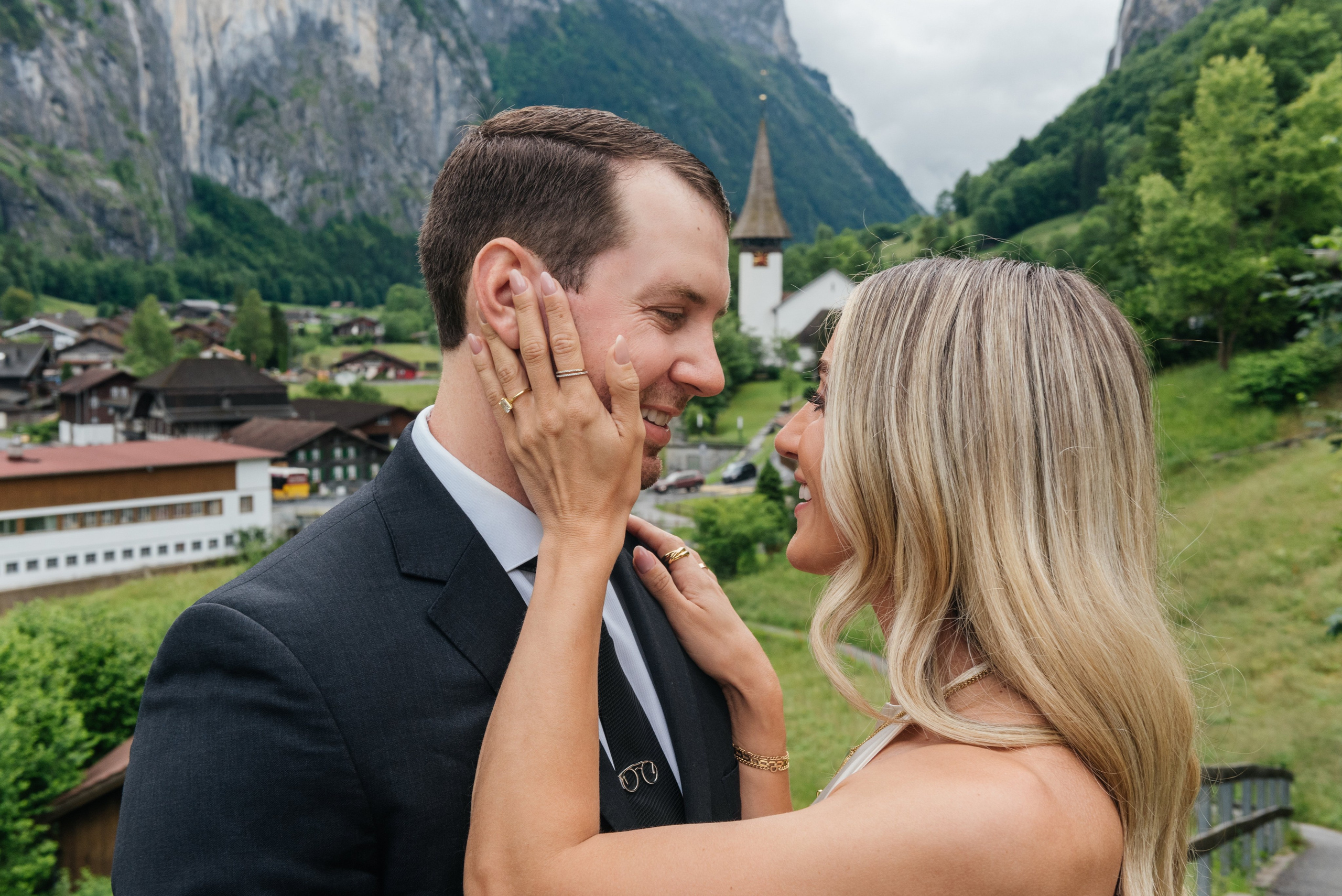 Mary & Danny (Lautebrunnen, Suisse). Photographe en Suisse et en Europe Anna Alekseenko