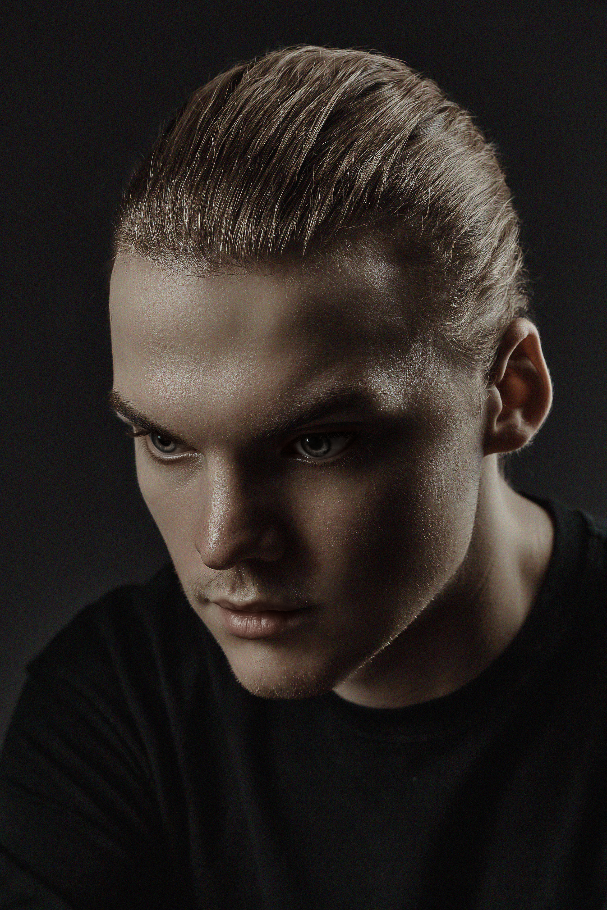 Крупные портреты артиста театра и кино Семена Якубова. Свадебный фотограф, портретный фотограф в Москве и Саратове Оксана Анциферова