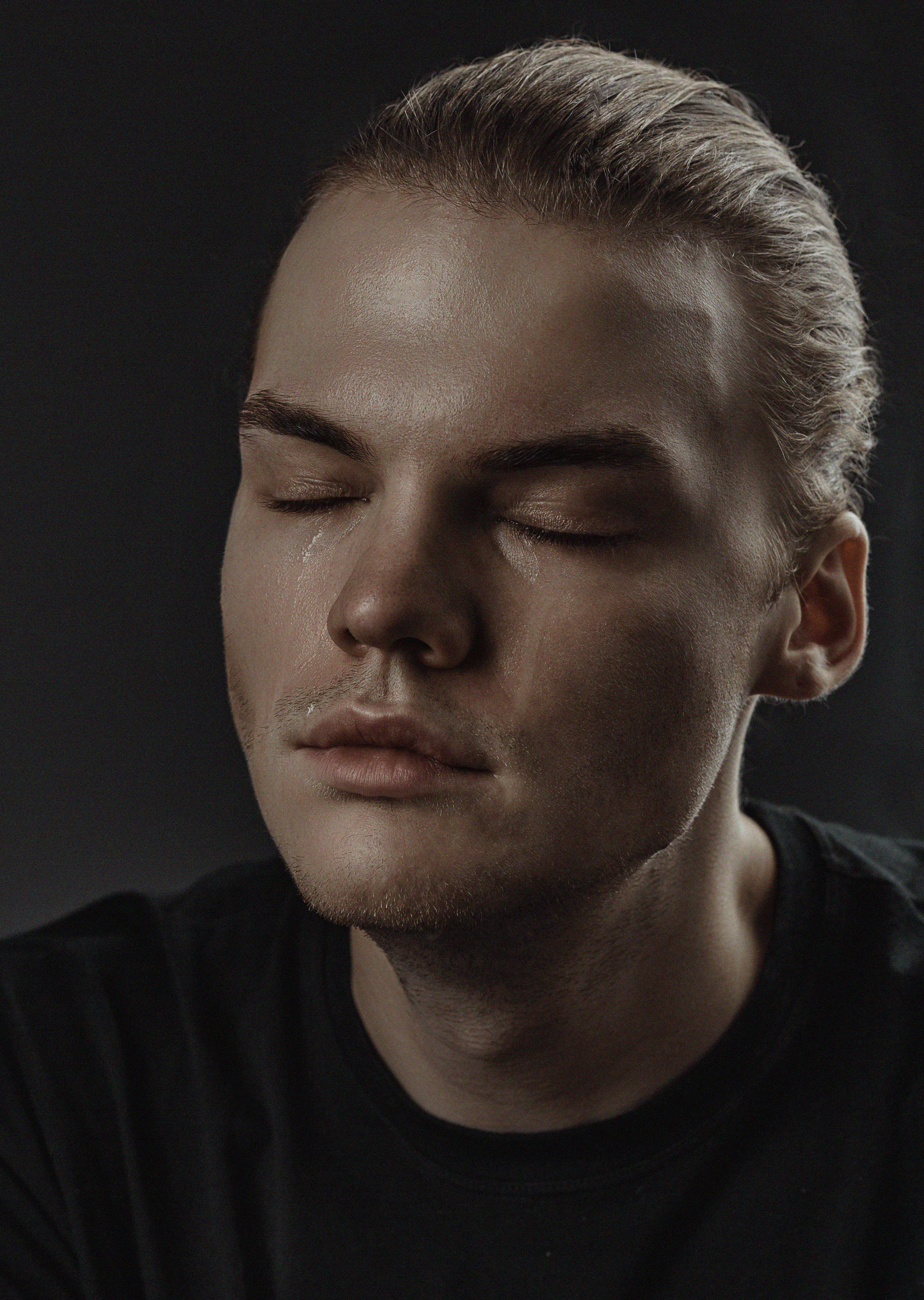 Крупные портреты артиста театра и кино Семена Якубова. Свадебный фотограф, портретный фотограф в Москве и Саратове Оксана Анциферова