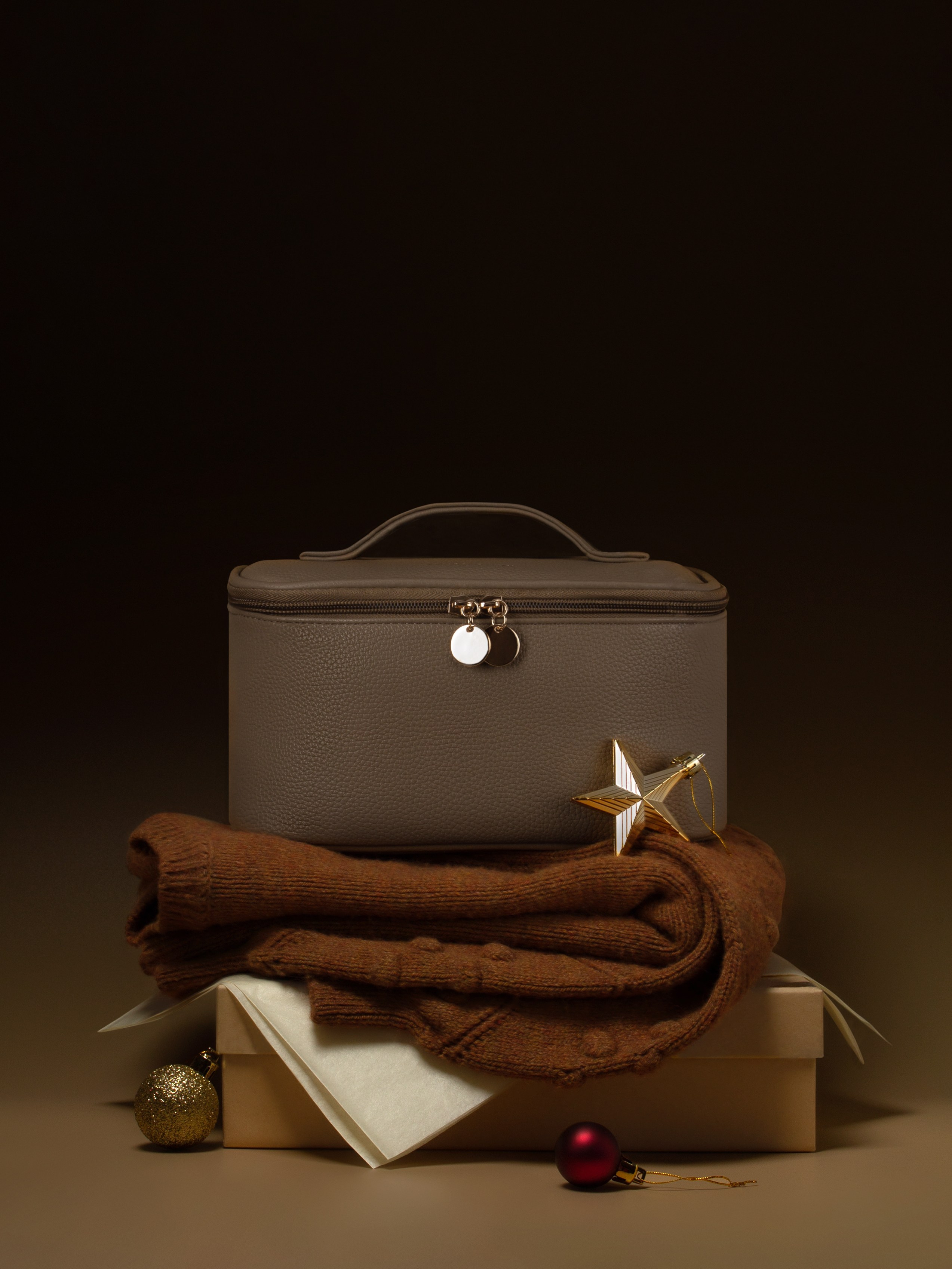 ИЗДЕЛИЯ ИЗ КОЖИ. Предметный Фотограф Рязань. Марина Серегина. Идеальные фото для маркетплейсов