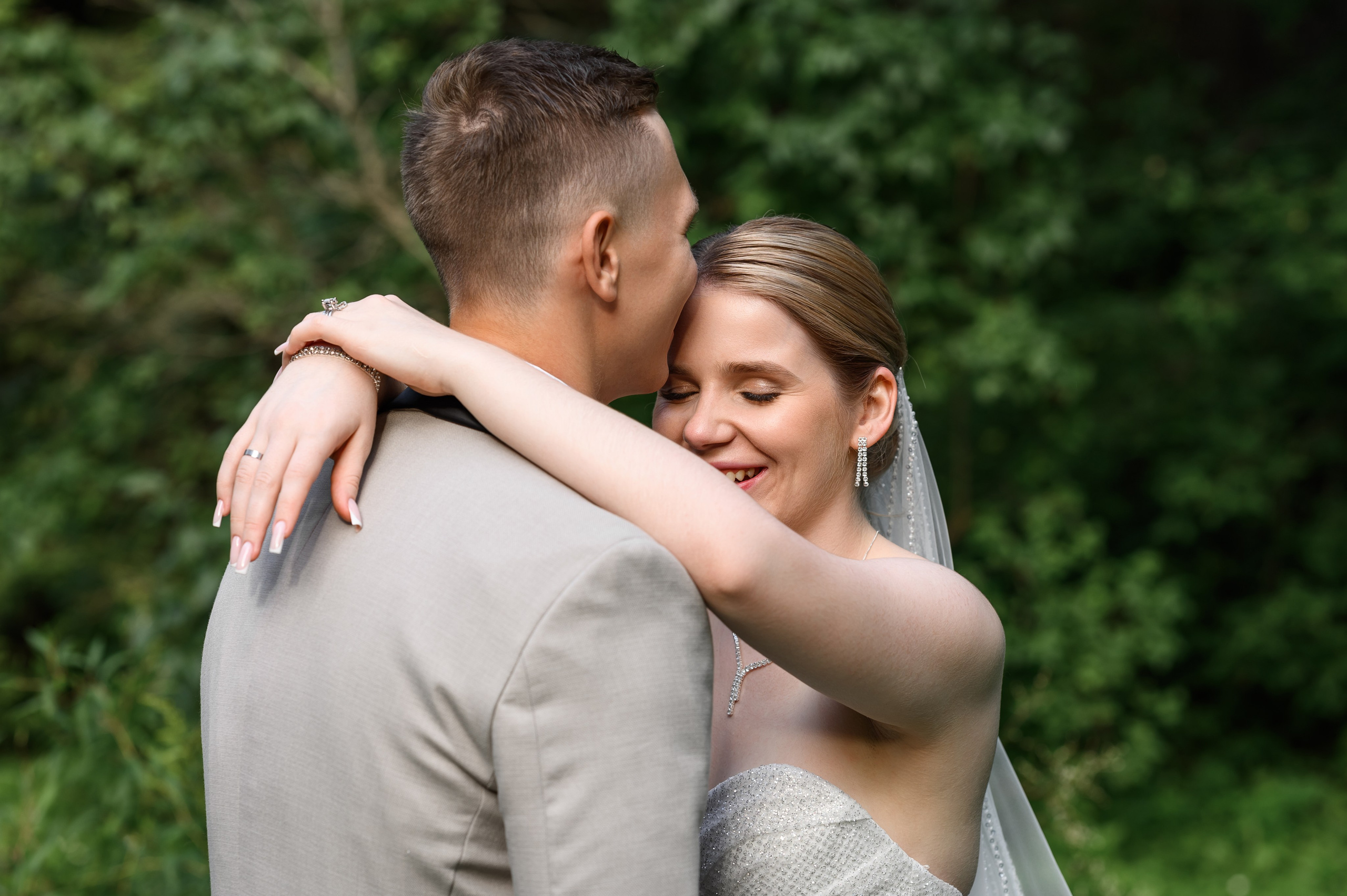 Свадебная фотосессия Банкетный зал Замок Монсоро. Свадебный фотограф Москва Юрий Кульман