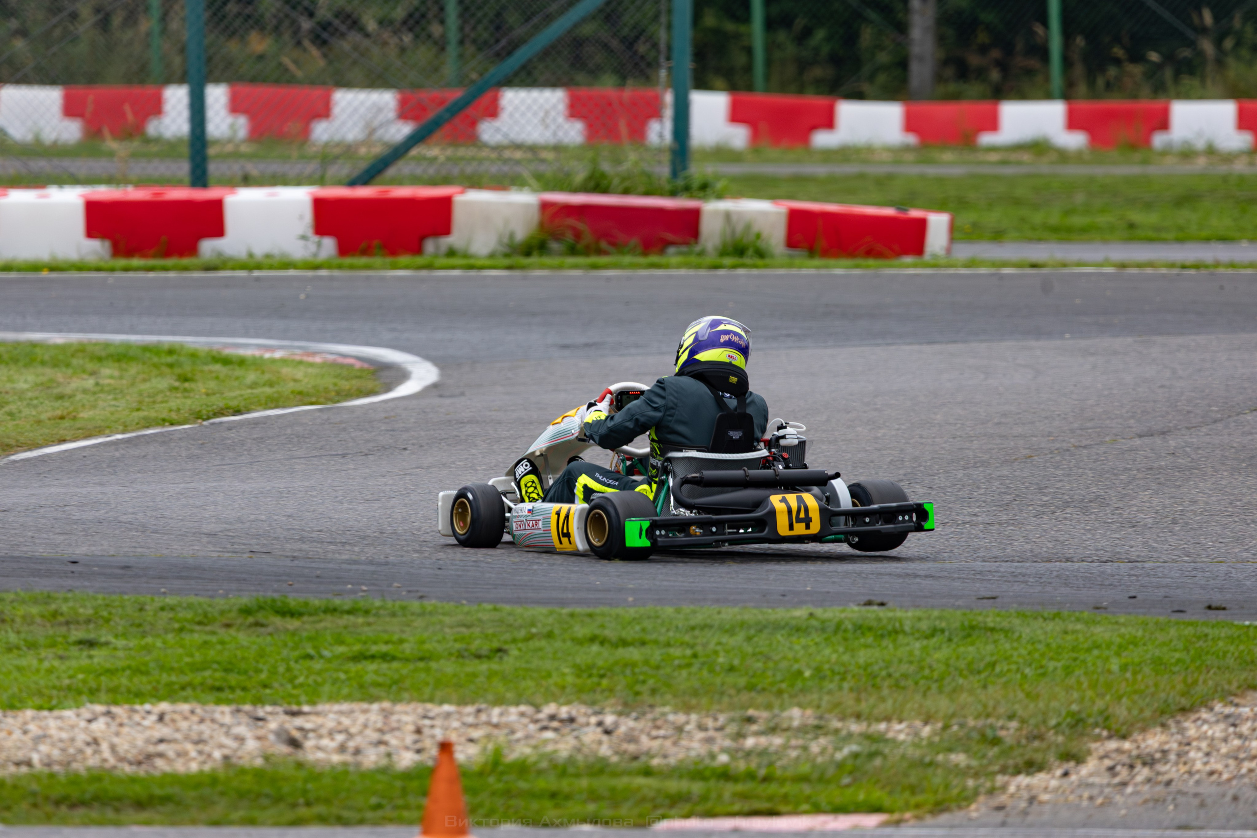 Тренировка по картингу. Фирсановка. Талисман. Виктория Ахмылова. Фотограф в Москве