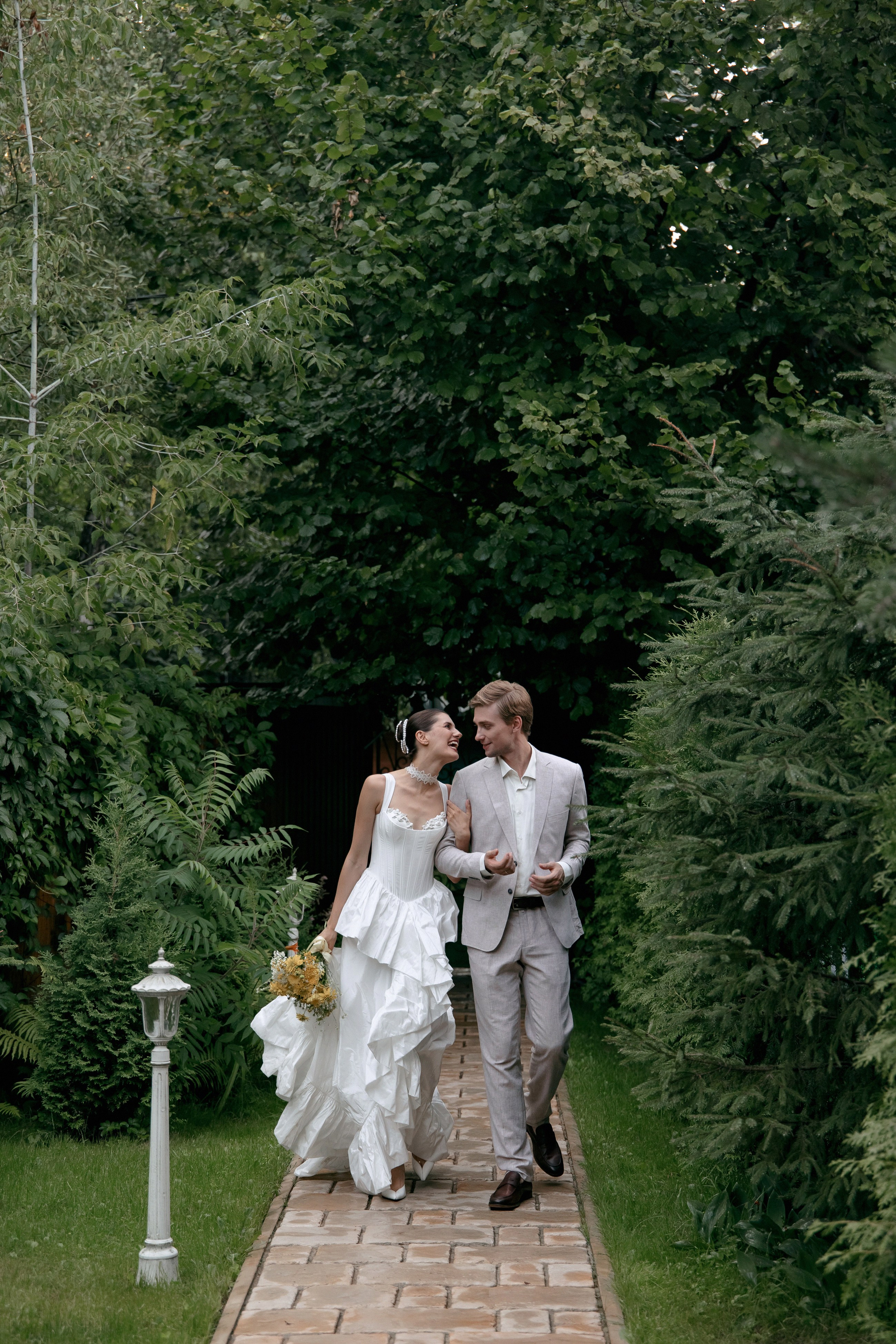 Елизавета и Евгений: итальянская романтика в подмосковных пейзажах. Свадебный фотограф Москва