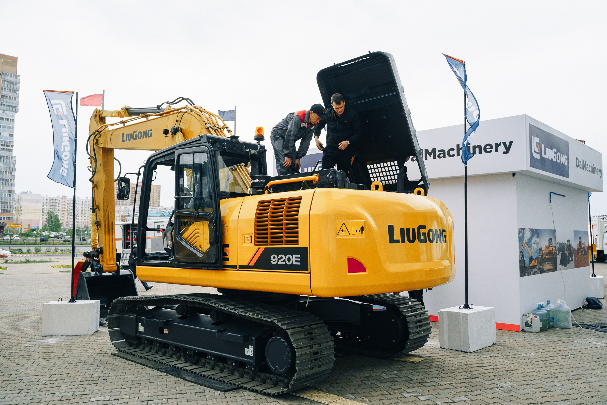 ДальМашинери|Репортаж. ФОТОГРАФ НА МЕРОПРИЯТИЕ ОТ СОЛЬ МЕДИА PRODUCTION