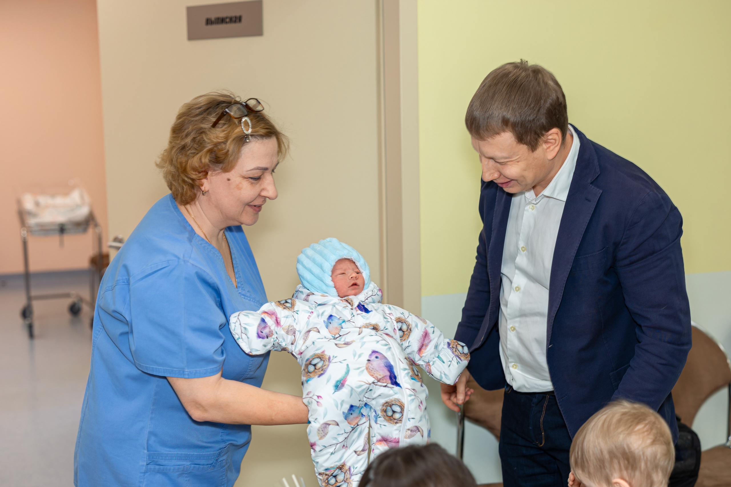 Выписка из роддома. Семейный и детский фотограф в Москве Орешина Юлия