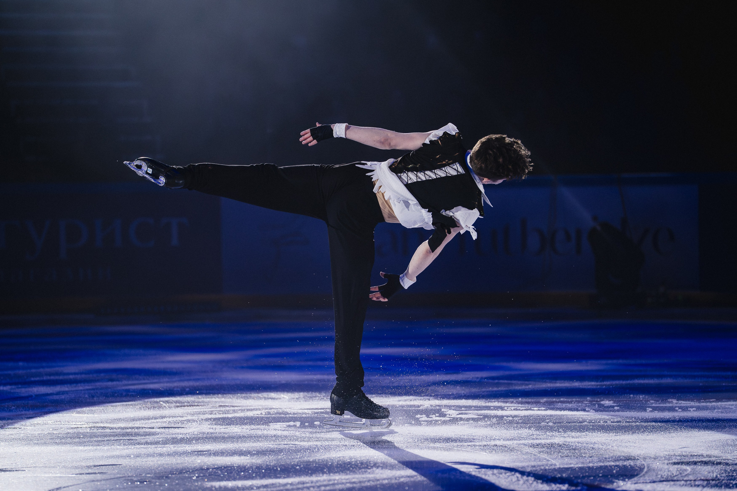 Шоу Этери Тутберидзе в Новосибирске. Воробьева Ксения — Спортивный и танцевальный фотограф Новосибирск