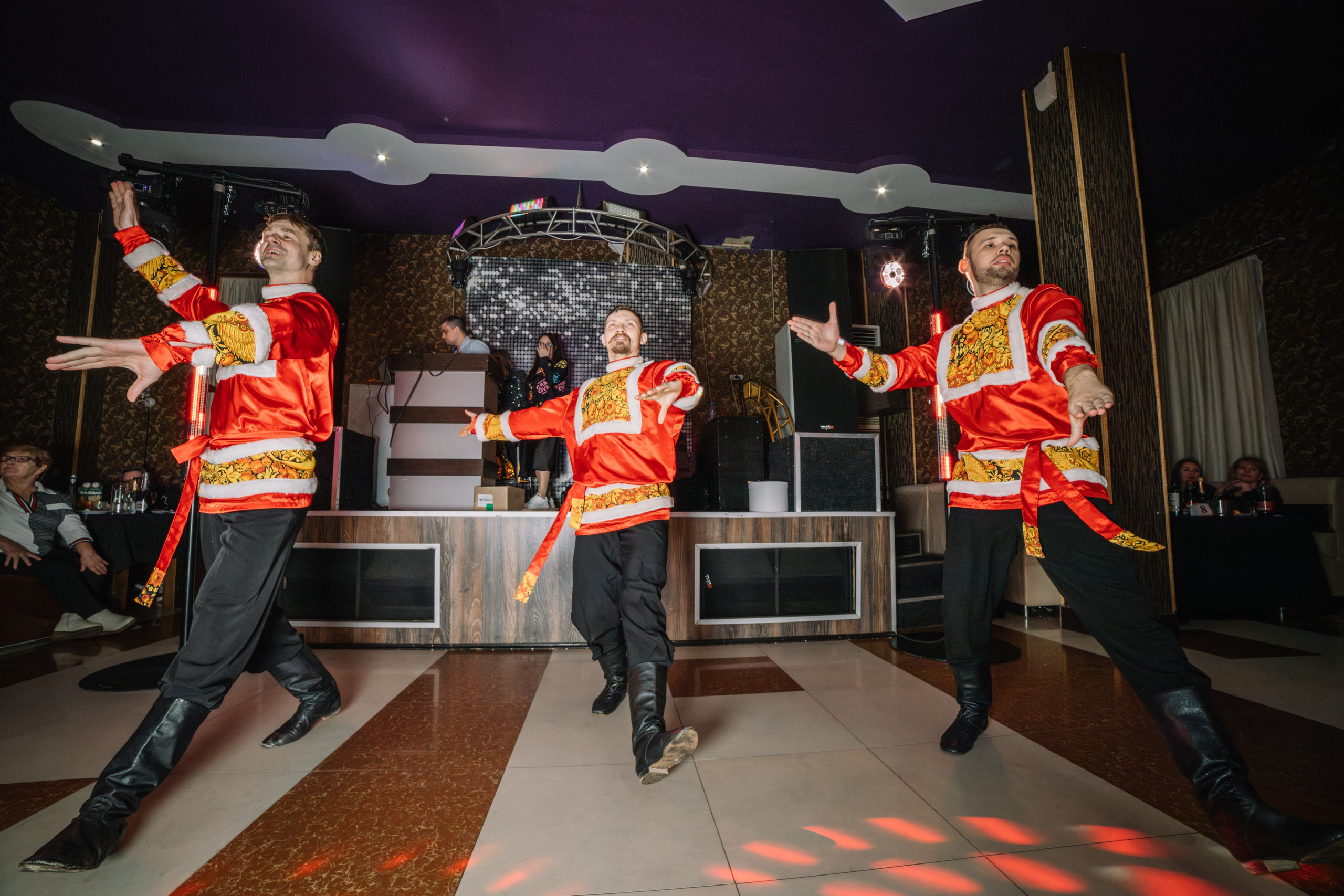 Holiday party. Семейный, репортажный, детский фотограф Комсомольск-на-Амуре