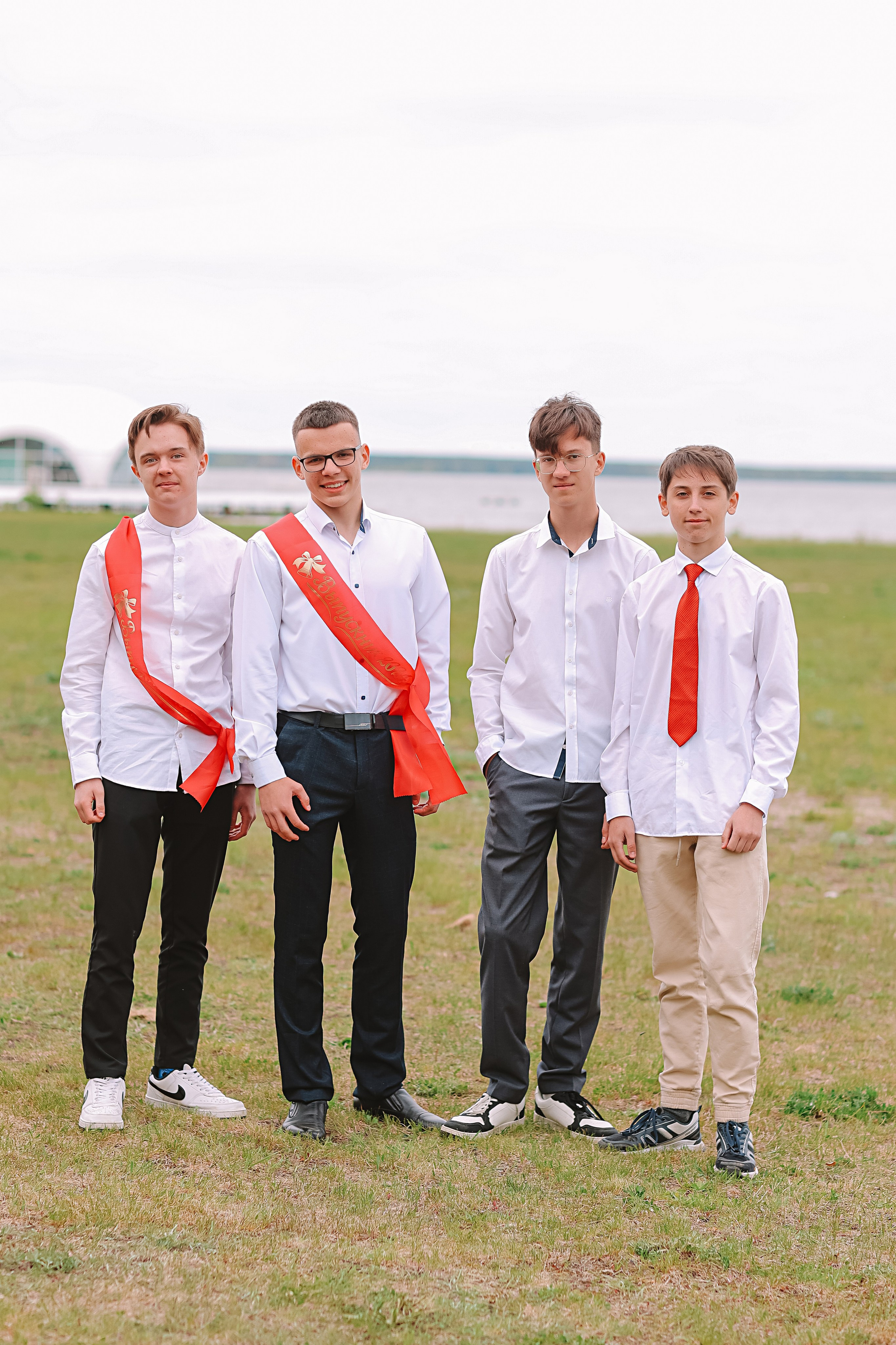 Последний звонок. Семейный фотограф Тюмень, фотограф на роды Салмина Мария