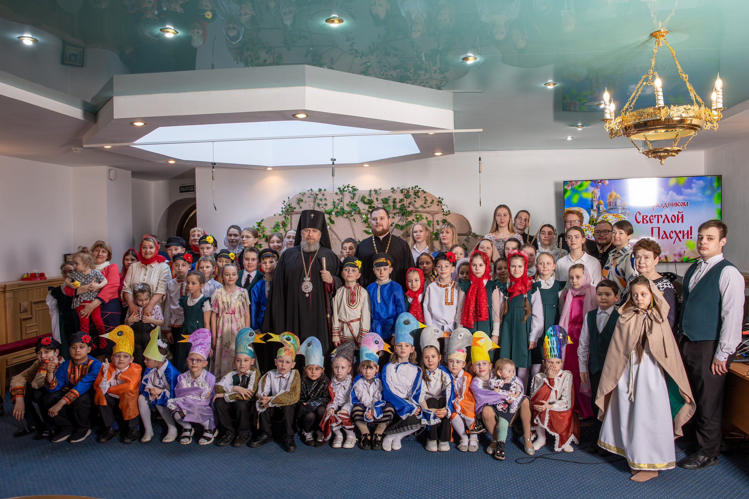 Пасхальный концерт Воскресная школа 2025. Фотограф Таинств Крещение и Венчания г. Магадан Власова Ульяна