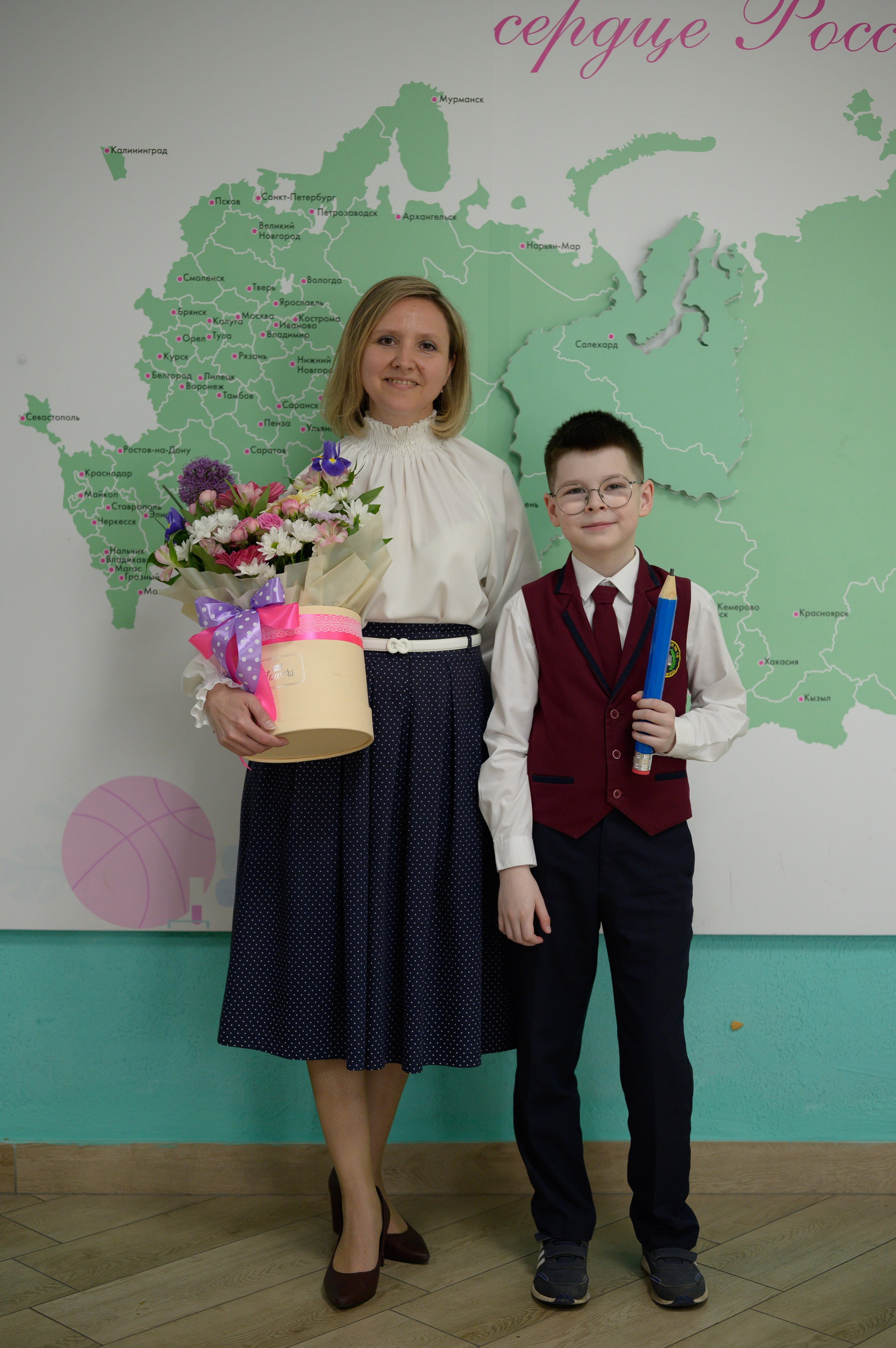 Выпускной 4Б гимназия № 16. Фотограф новорожденных, семейный детский в Тюмени Татьяна Морозова