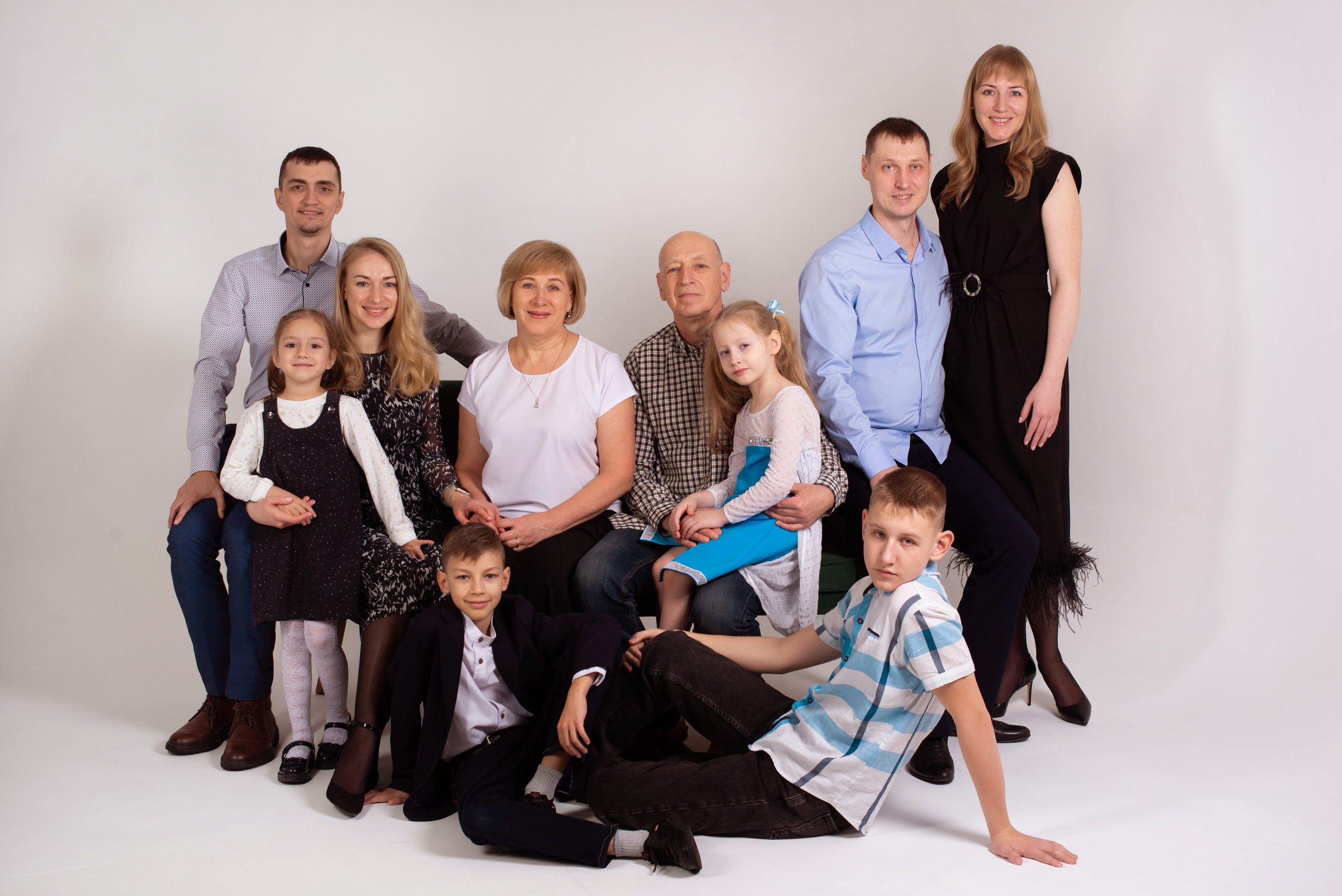 Съемки большой семьи. Семейный и детский фотограф в Юрге Альфия Опарина