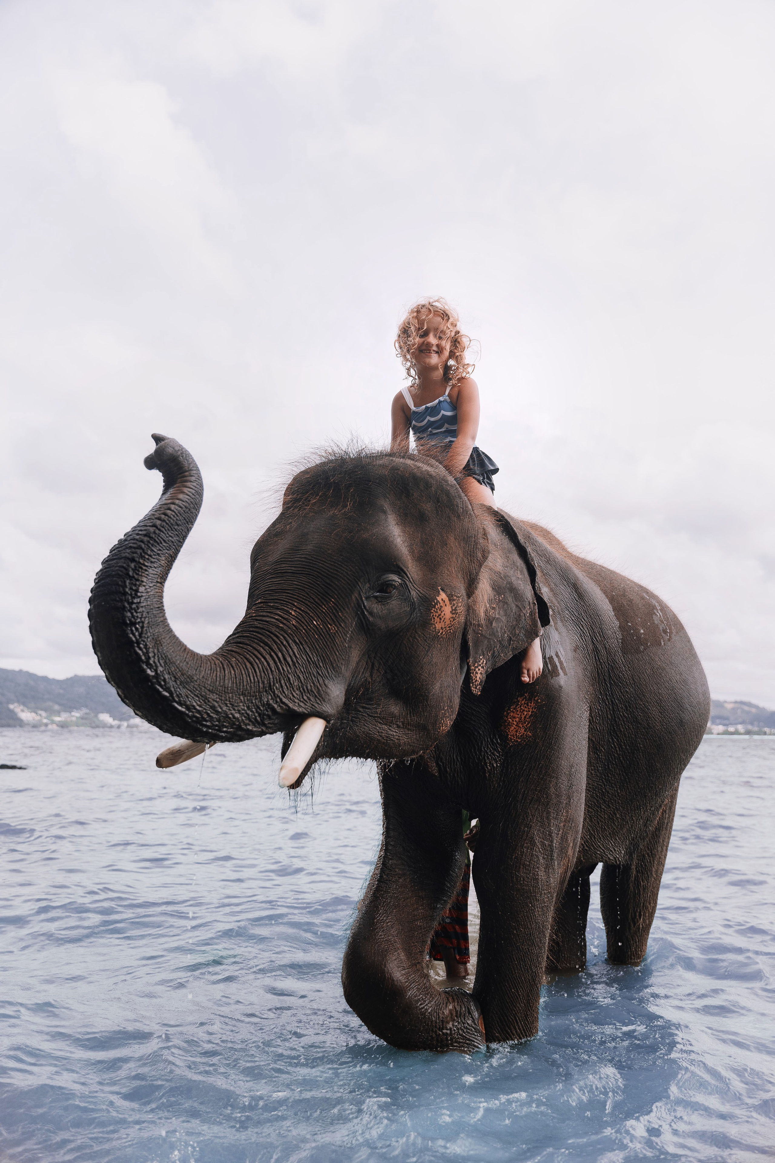 Family photoshoot. Professional Wedding Photography, Portraits, and Studio Photoshoots in Phuket